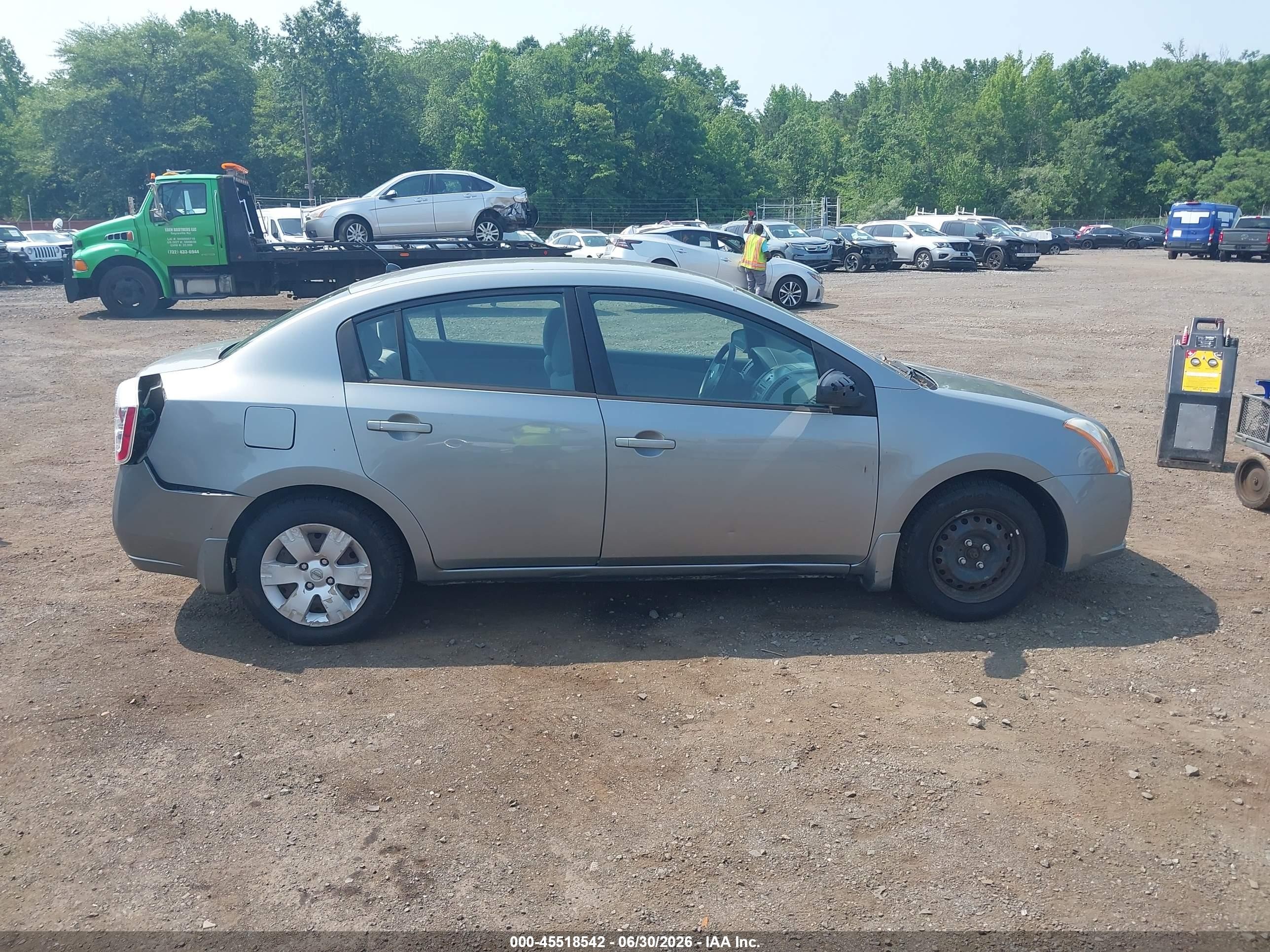 2008 Nissan Sentra 2.0 Gray vin: 3N1AB61EX8L757369