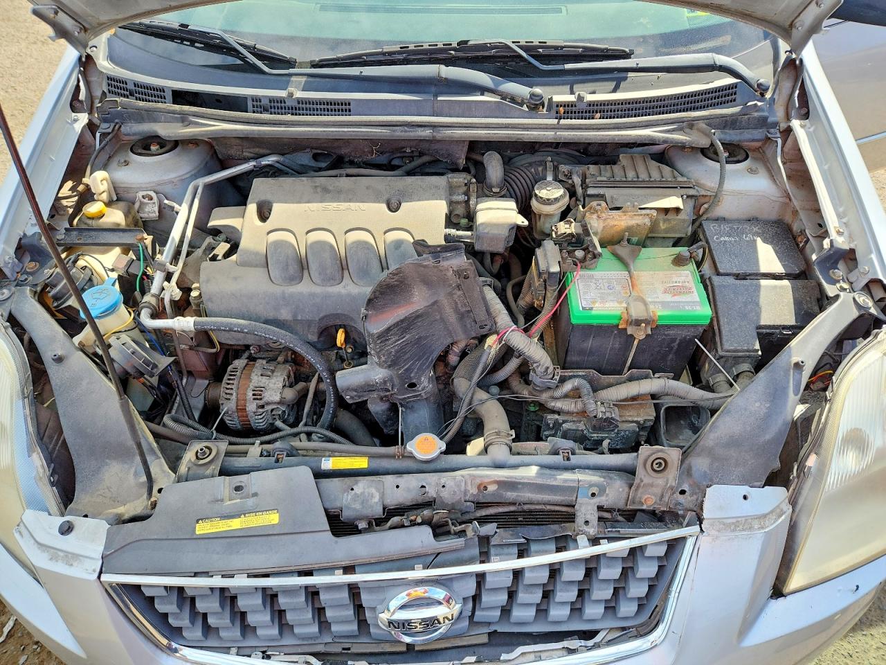 2009 Nissan Sentra 2.0 Silver vin: 3N1AB61EX9L641087