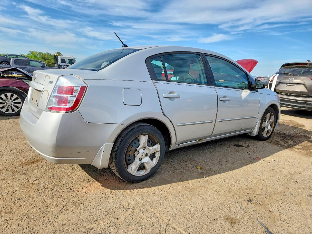 2009 Nissan Sentra 2.0 Silver vin: 3N1AB61EX9L641087