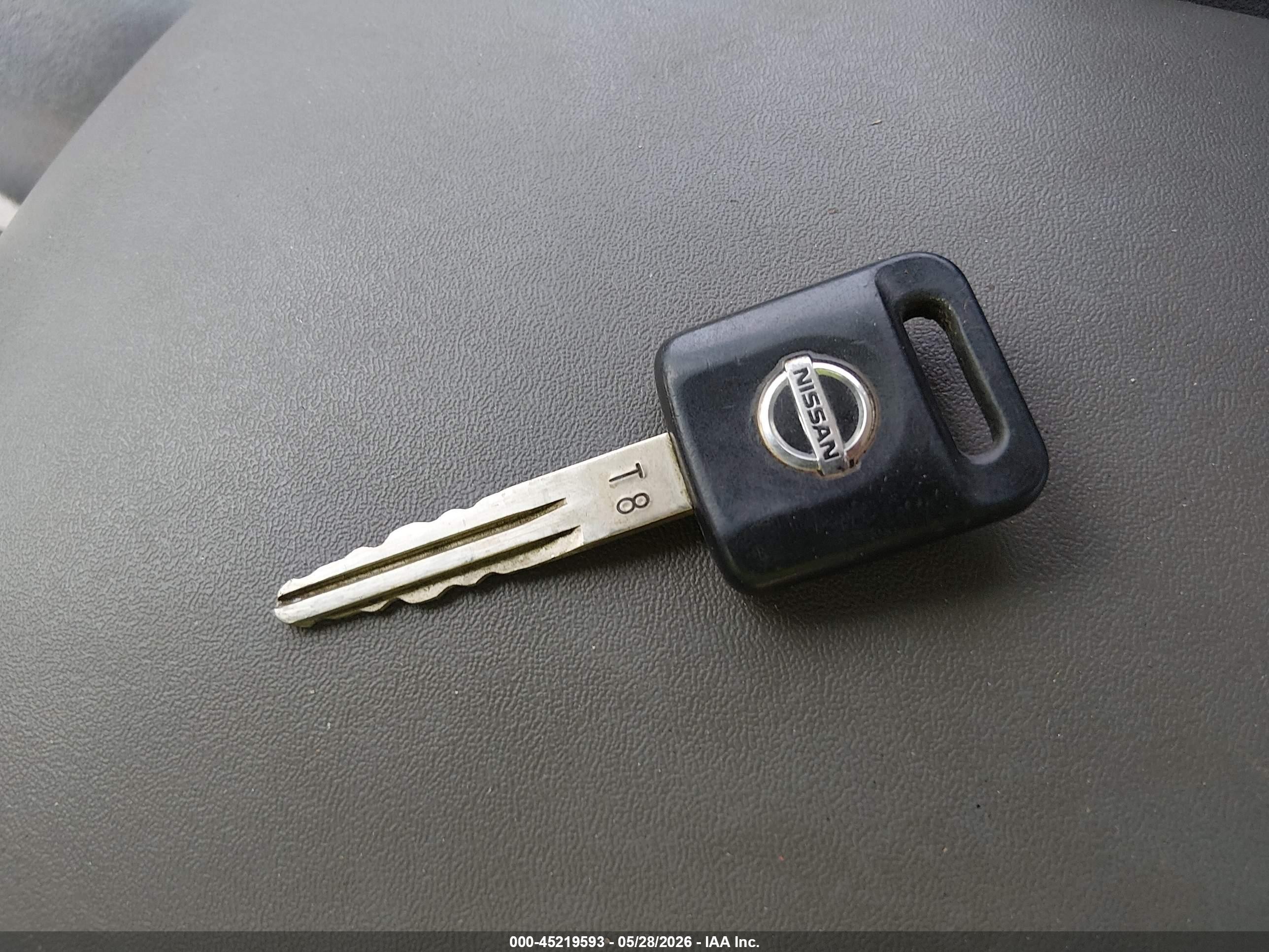 2009 Nissan Sentra 2.0 Silver vin: 3N1AB61EX9L680259