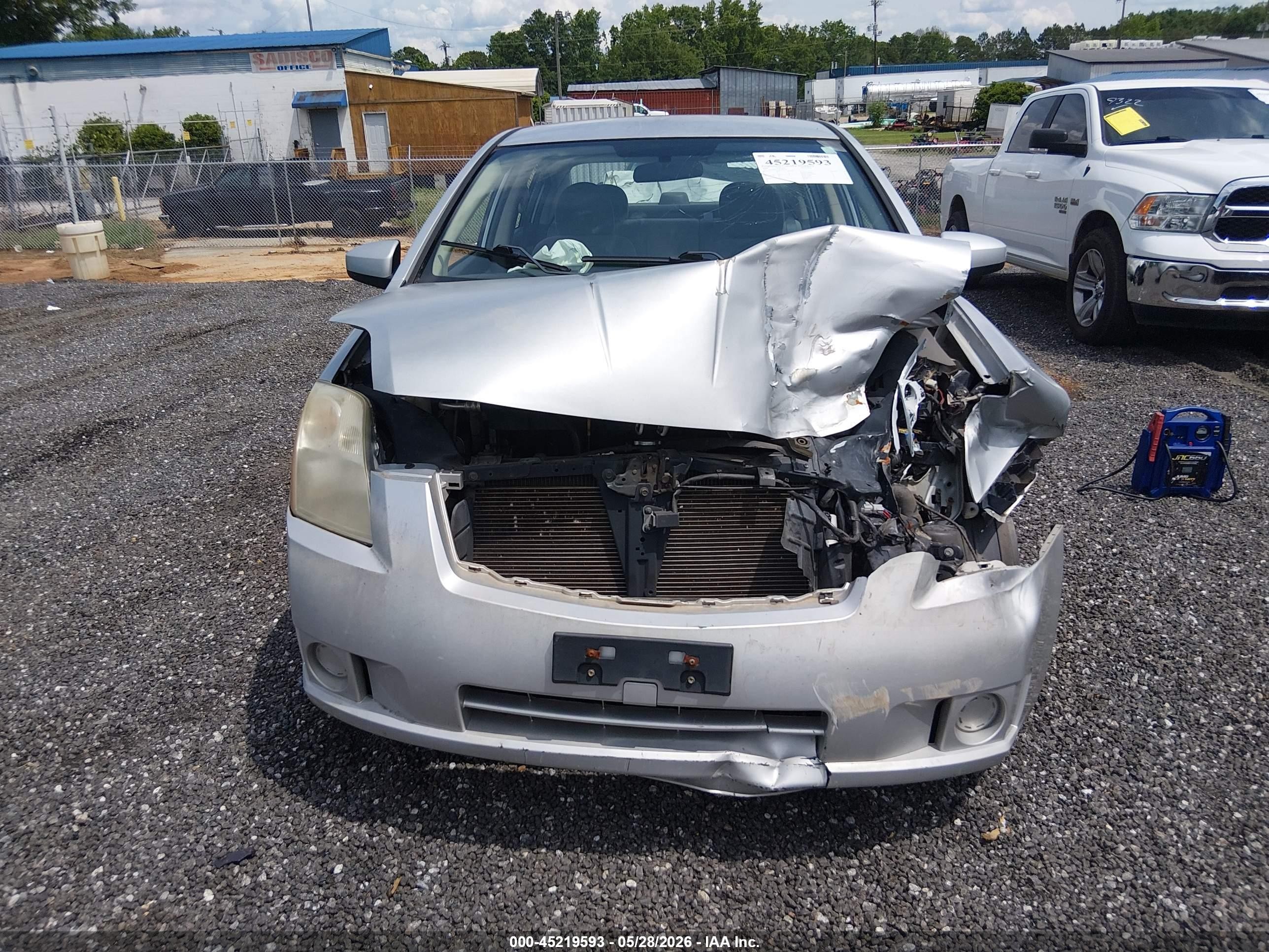 2009 Nissan Sentra 2.0 Silver vin: 3N1AB61EX9L680259