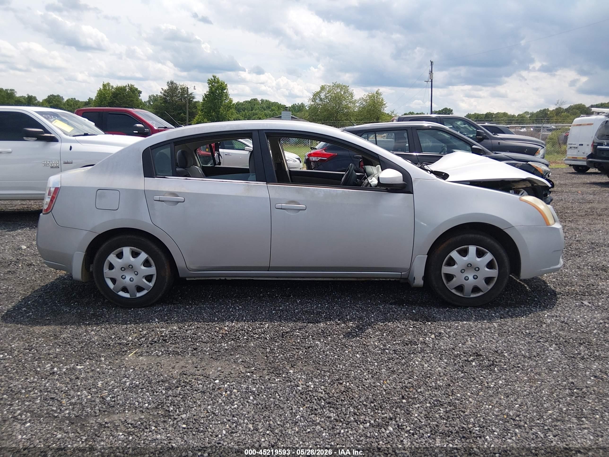 2009 Nissan Sentra 2.0 Silver vin: 3N1AB61EX9L680259