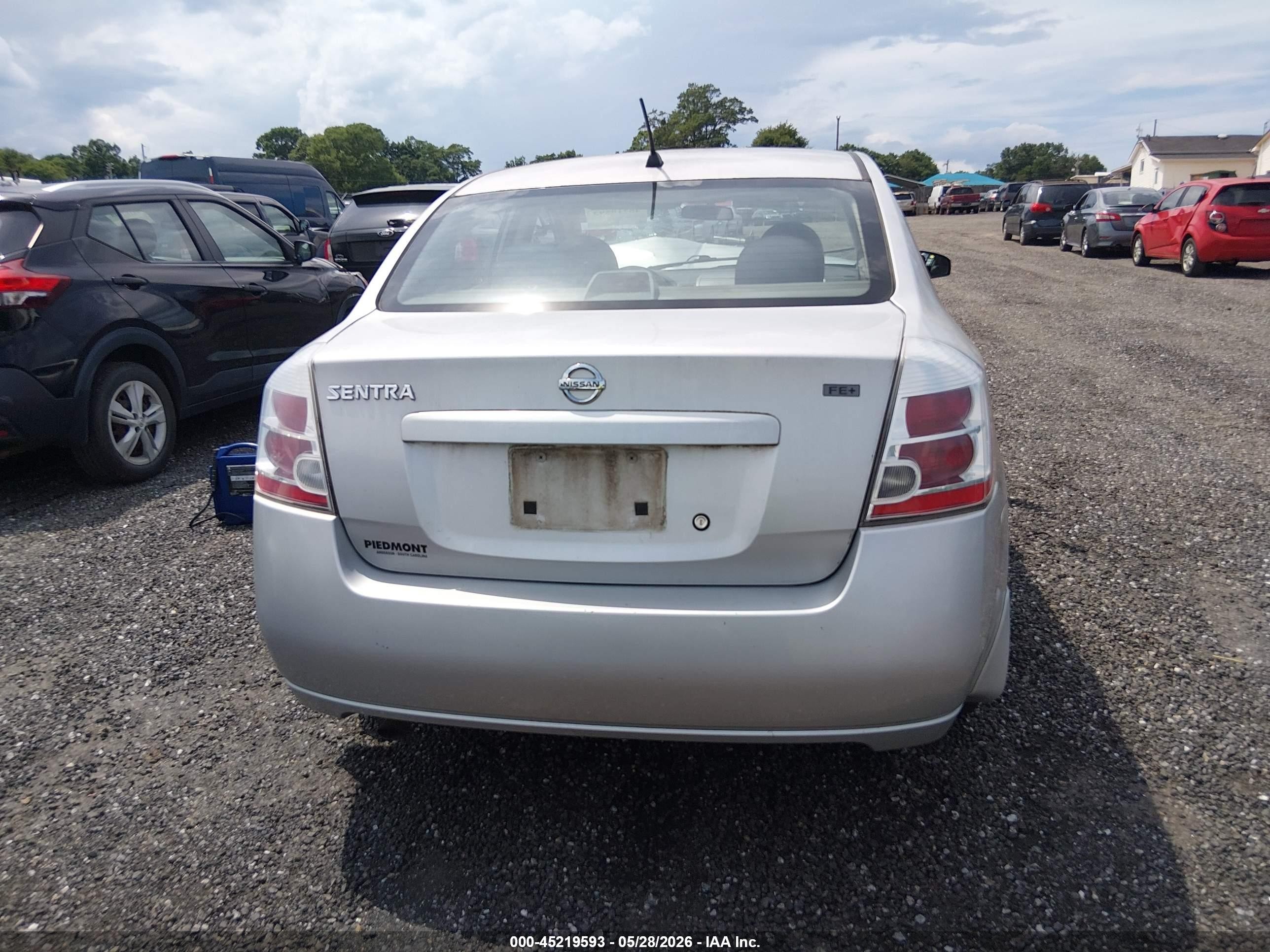 2009 Nissan Sentra 2.0 Silver vin: 3N1AB61EX9L680259