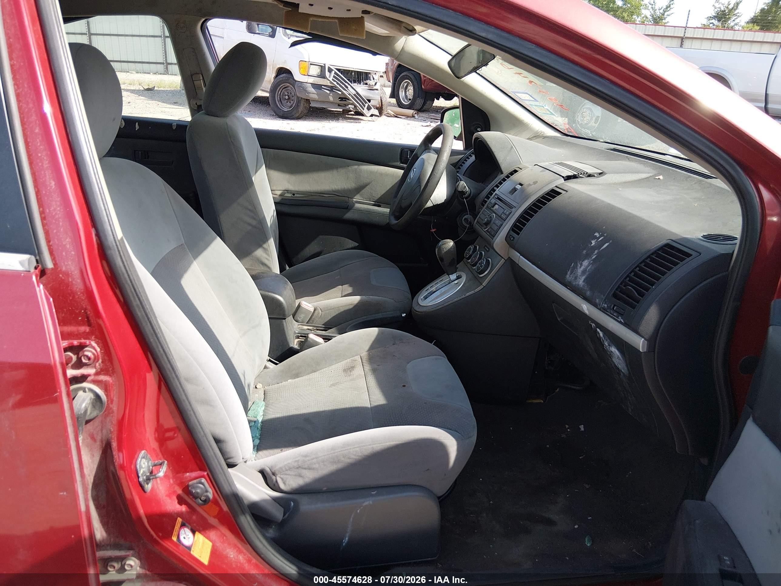2010 Nissan Sentra 2.0 Burgundy vin: 3N1AB6AP0AL604989