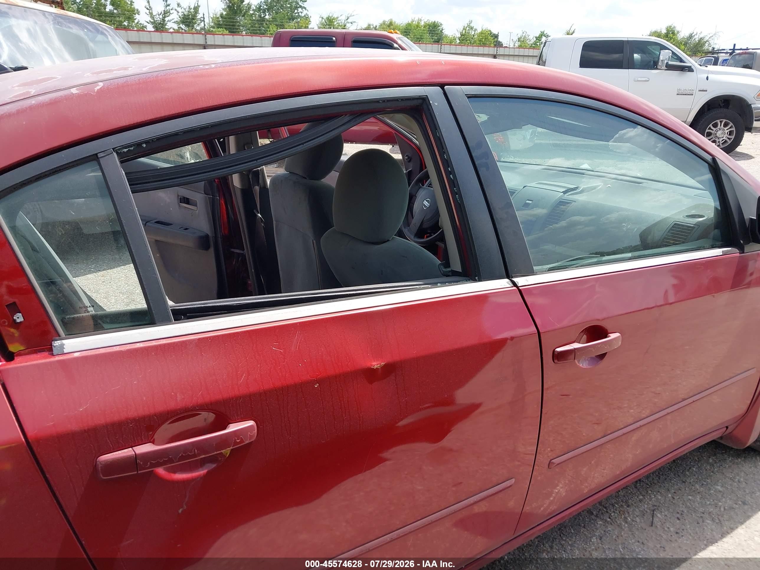 2010 Nissan Sentra 2.0 Burgundy vin: 3N1AB6AP0AL604989