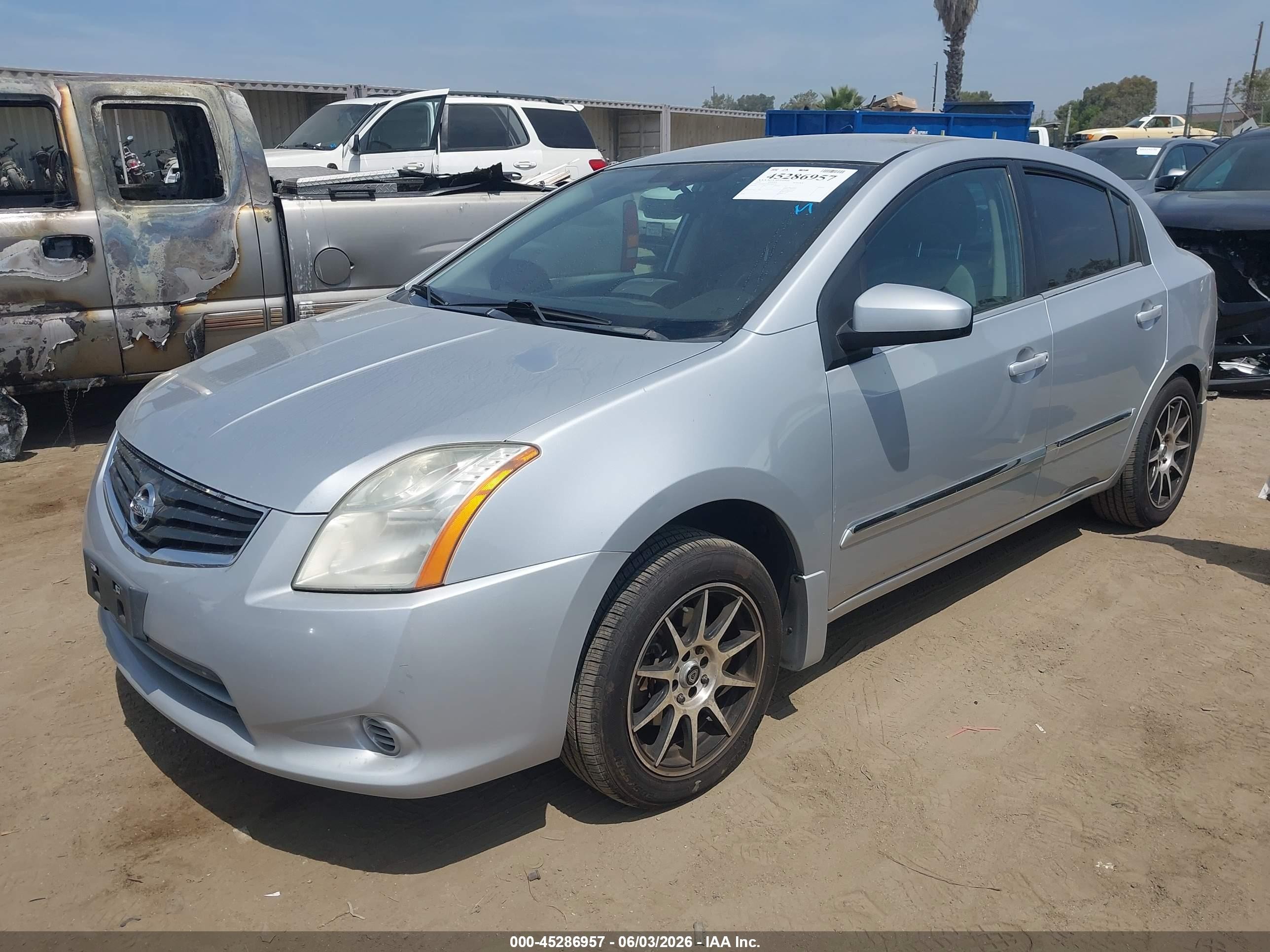 2010 Nissan Sentra 2.0s Gray vin: 3N1AB6AP0AL648152
