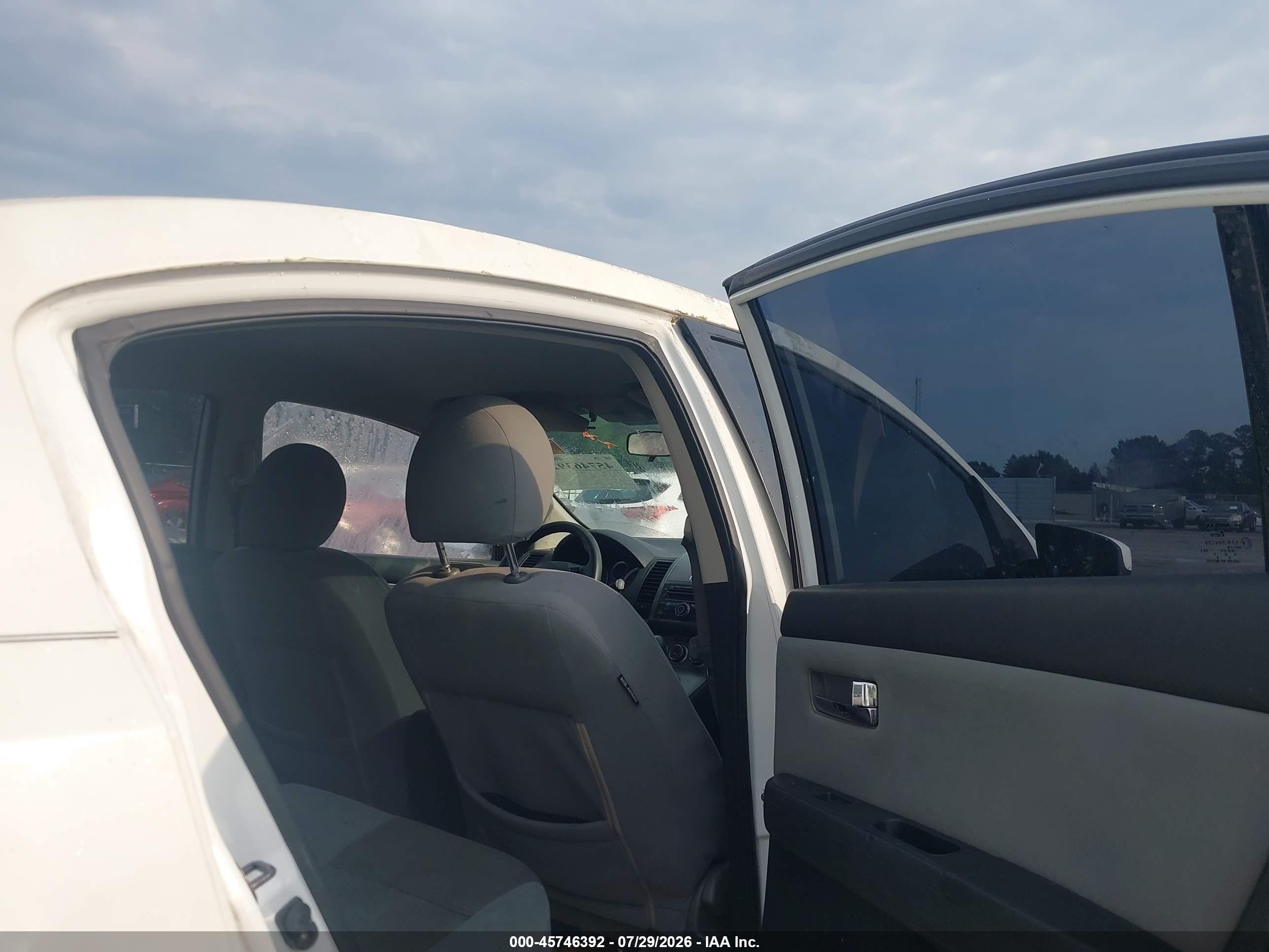 2010 Nissan Sentra 2.0s White vin: 3N1AB6AP0AL660043