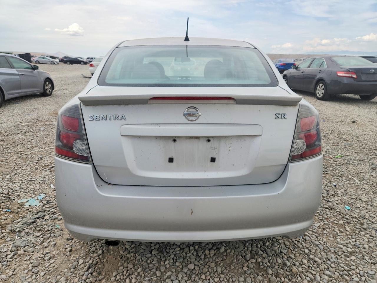 2010 Nissan Sentra 2.0 Silver vin: 3N1AB6AP0AL688182
