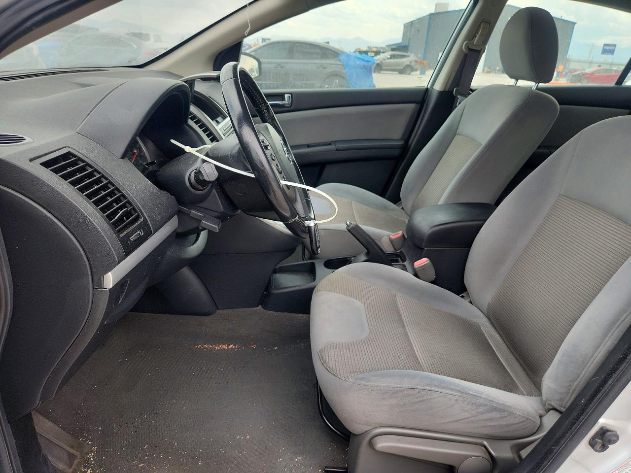 2010 Nissan Sentra 2.0 Silver vin: 3N1AB6AP0AL688182