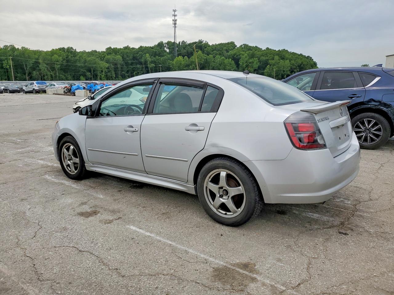 2011 Nissan Sentra 2.0 Silver vin: 3N1AB6AP0BL609238