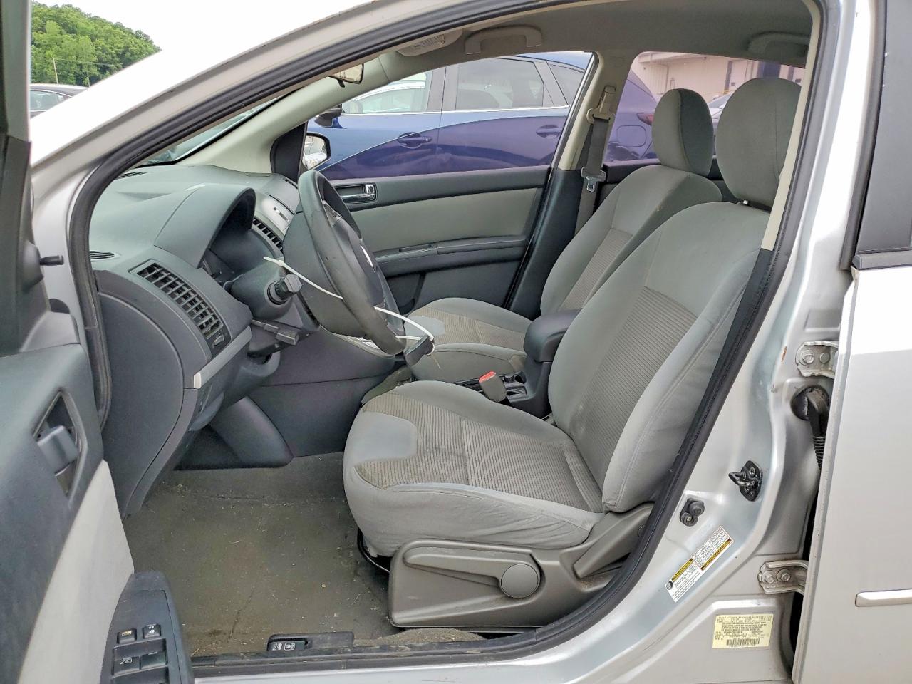 2011 Nissan Sentra 2.0 Silver vin: 3N1AB6AP0BL609238