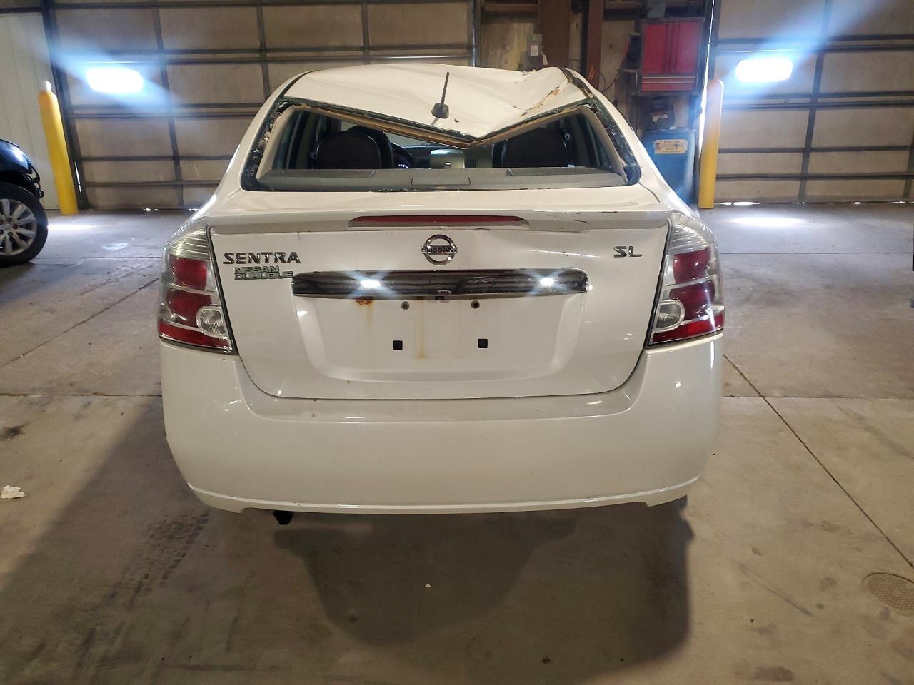 2011 Nissan Sentra 2.0 White vin: 3N1AB6AP0BL614407