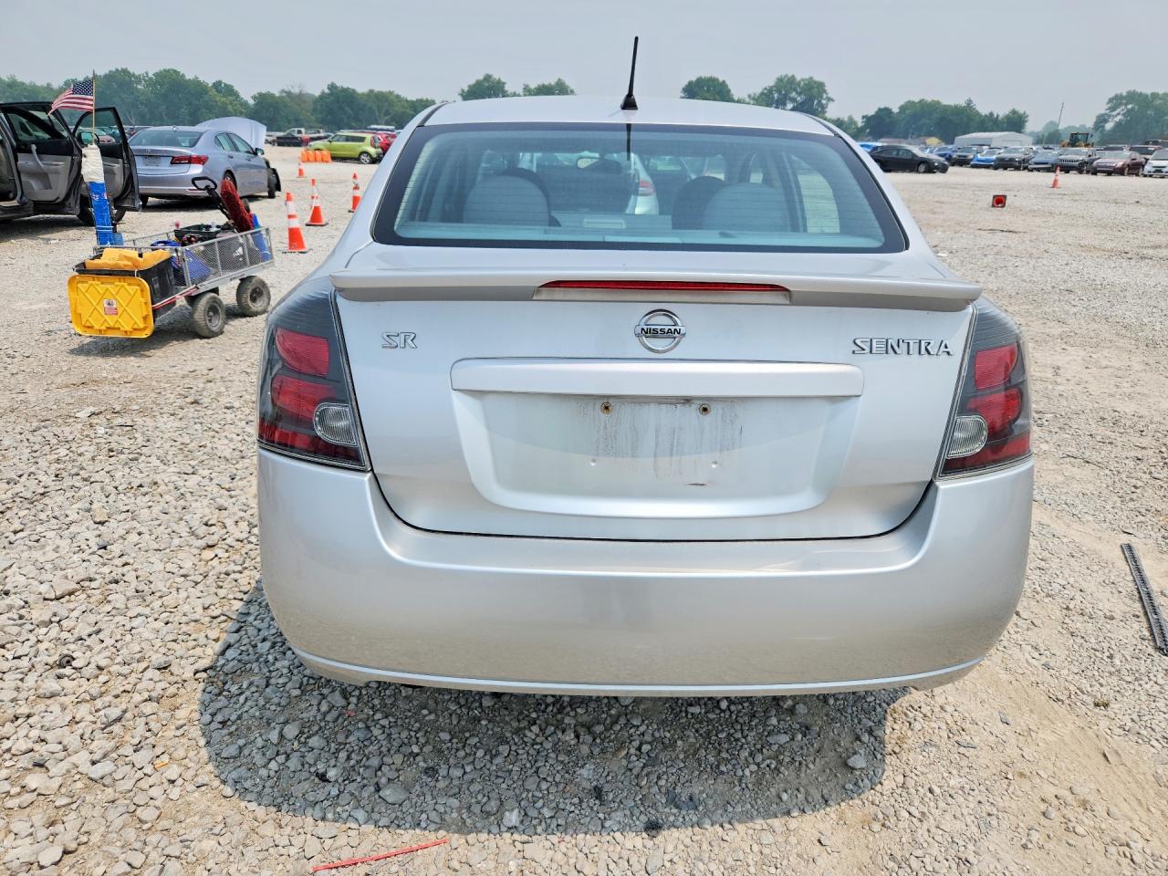 2011 Nissan Sentra 2.0 Silver vin: 3N1AB6AP0BL621079
