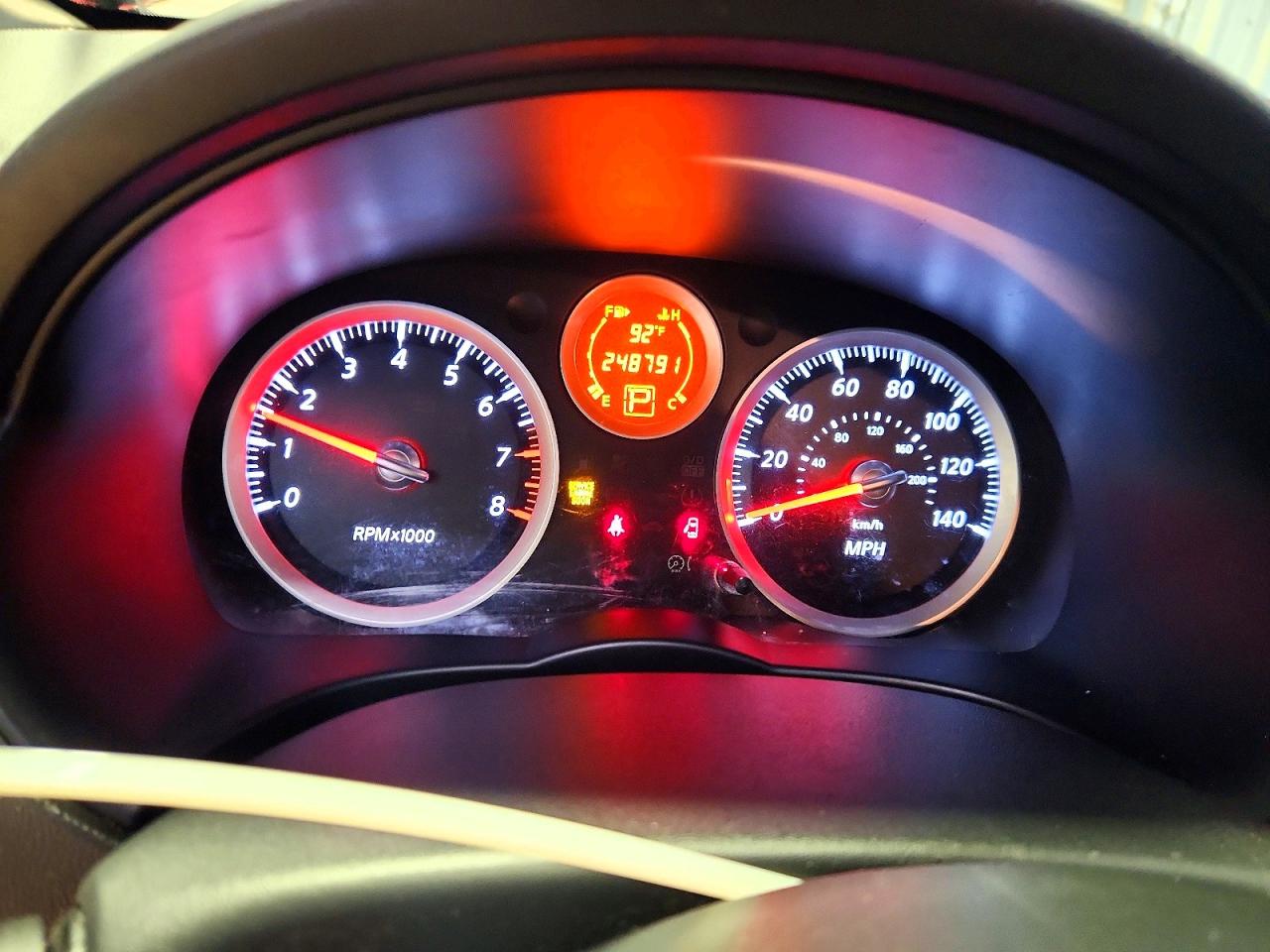 2011 Nissan Sentra 2.0 Red vin: 3N1AB6AP0BL624676