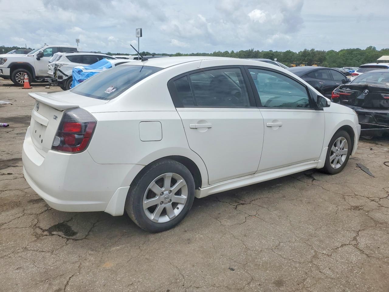 2011 Nissan Sentra 2.0 White vin: 3N1AB6AP0BL627531