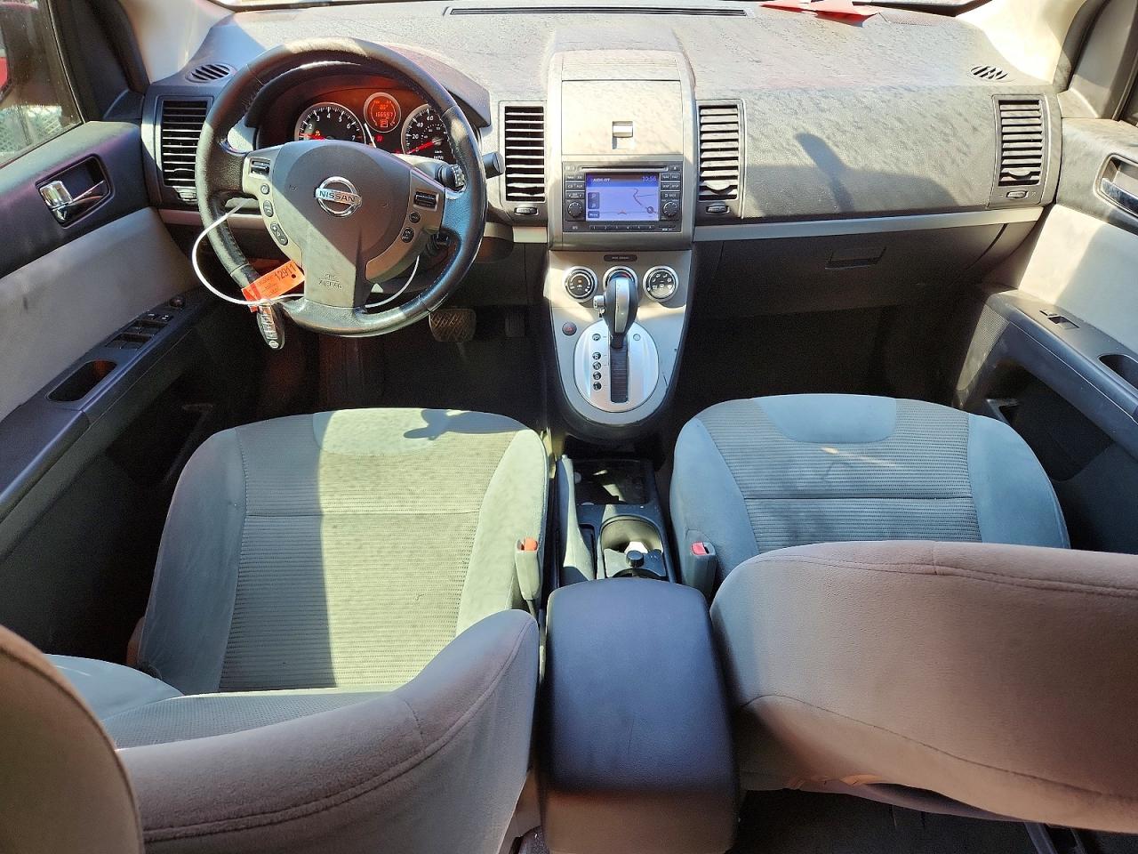 2011 Nissan Sentra 2.0 Red vin: 3N1AB6AP0BL637458