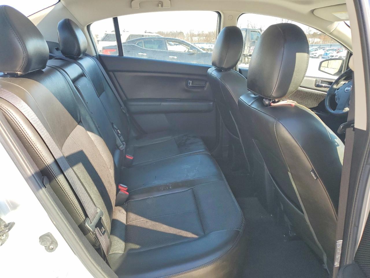 2011 Nissan Sentra 2.0 Silver vin: 3N1AB6AP0BL640005