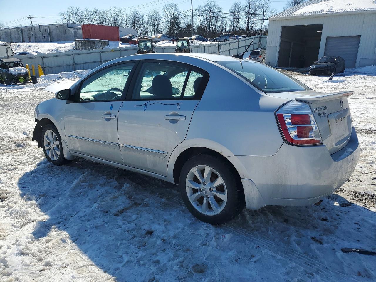 2011 Nissan Sentra 2.0 Silver vin: 3N1AB6AP0BL640005