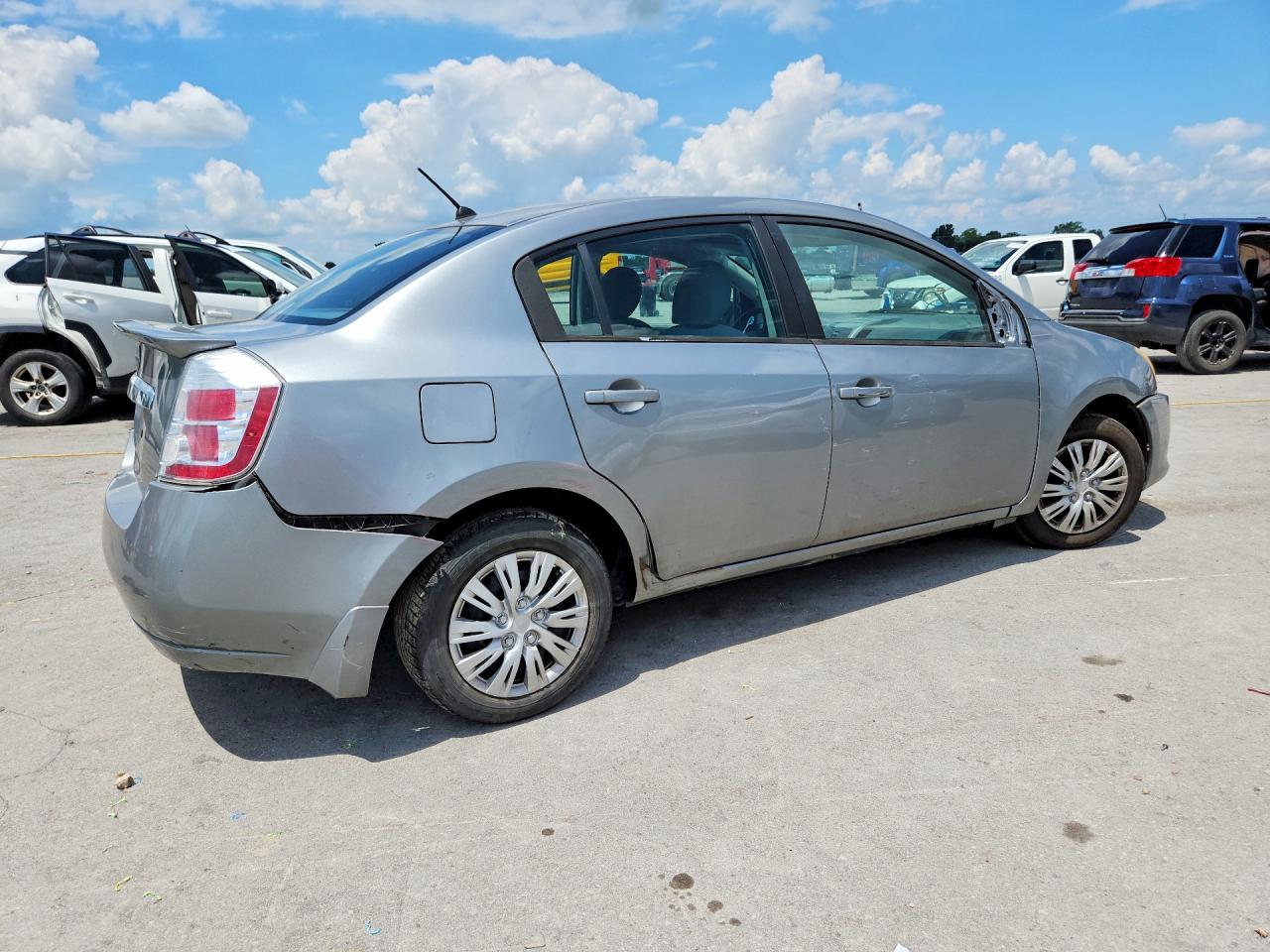 2011 Nissan Sentra 2.0 Silver vin: 3N1AB6AP0BL664515