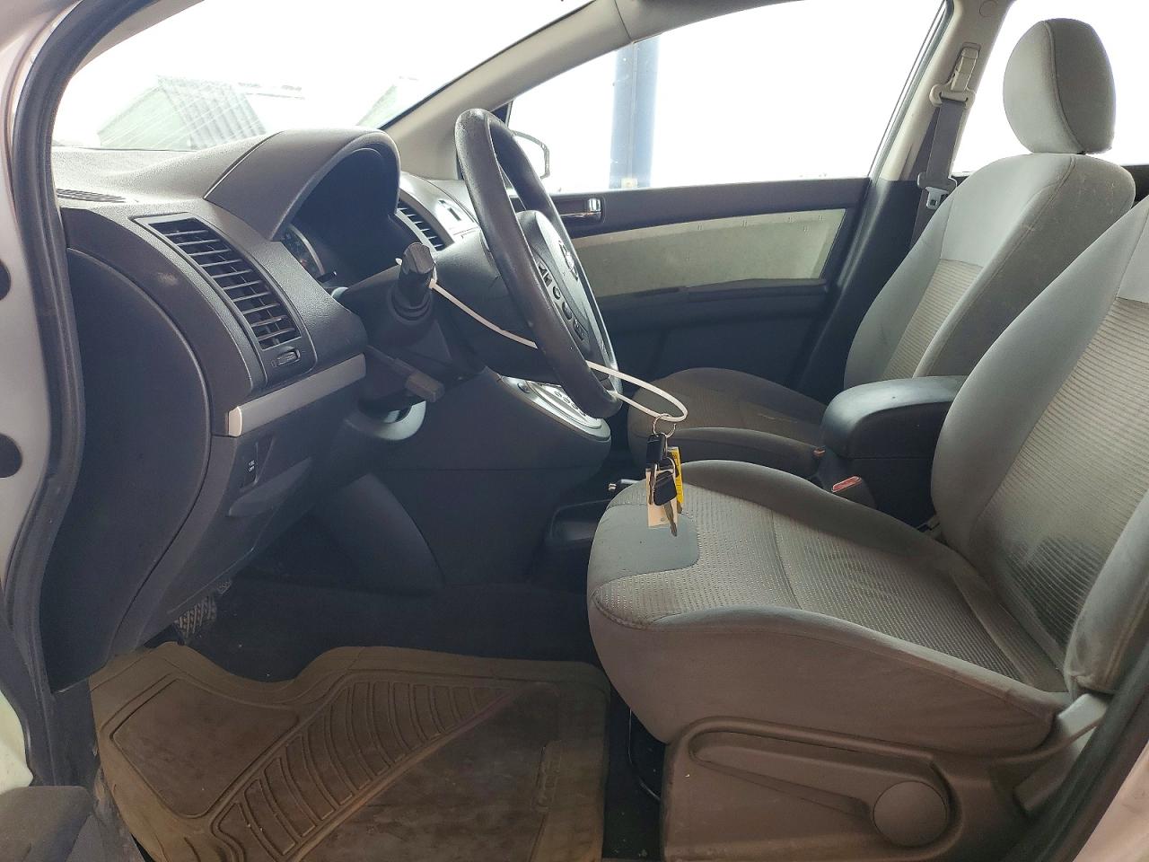 2011 Nissan Sentra 2.0 Silver vin: 3N1AB6AP0BL668578