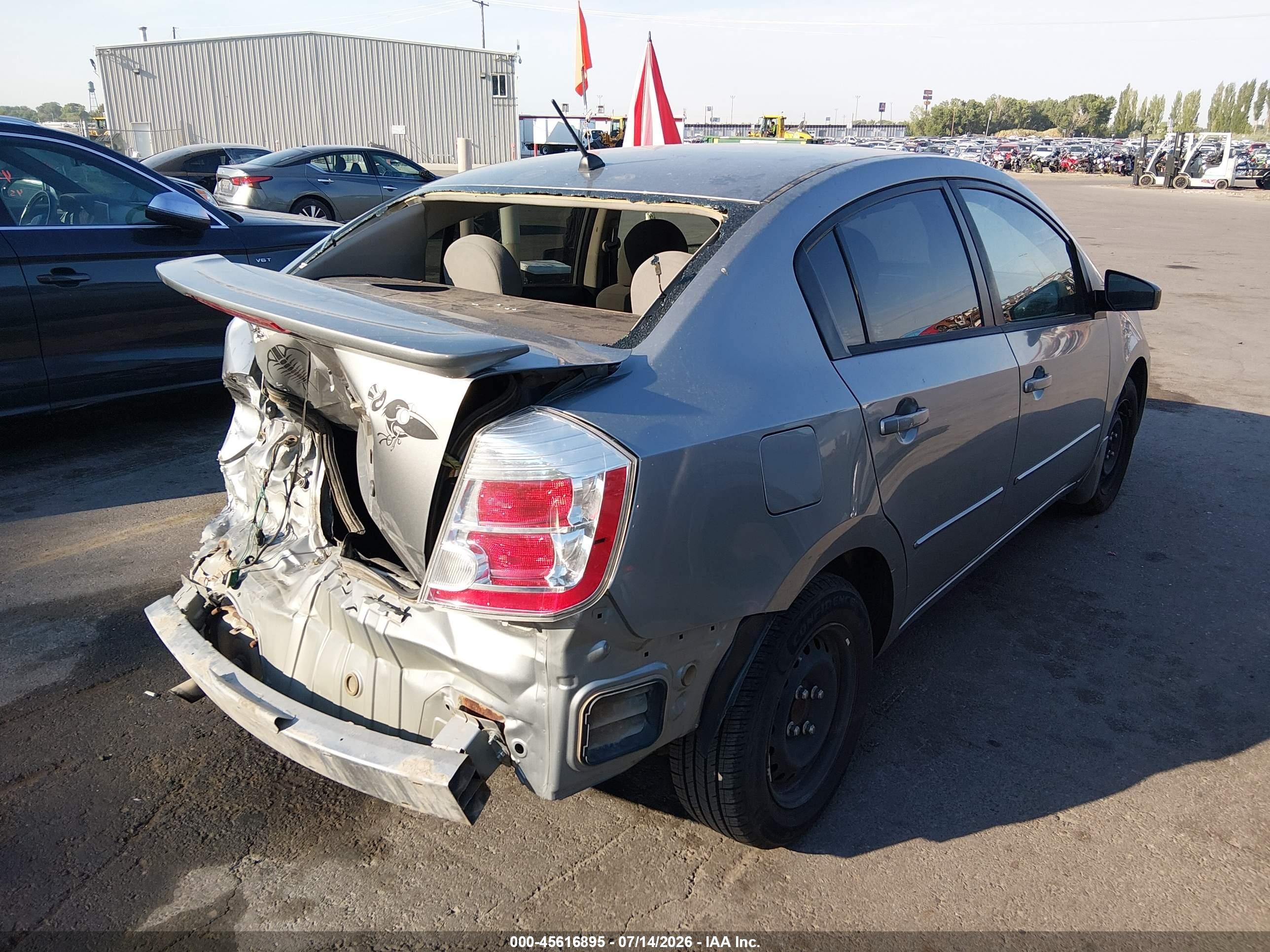 2011 Nissan Sentra 2.0 Silver vin: 3N1AB6AP0BL671481