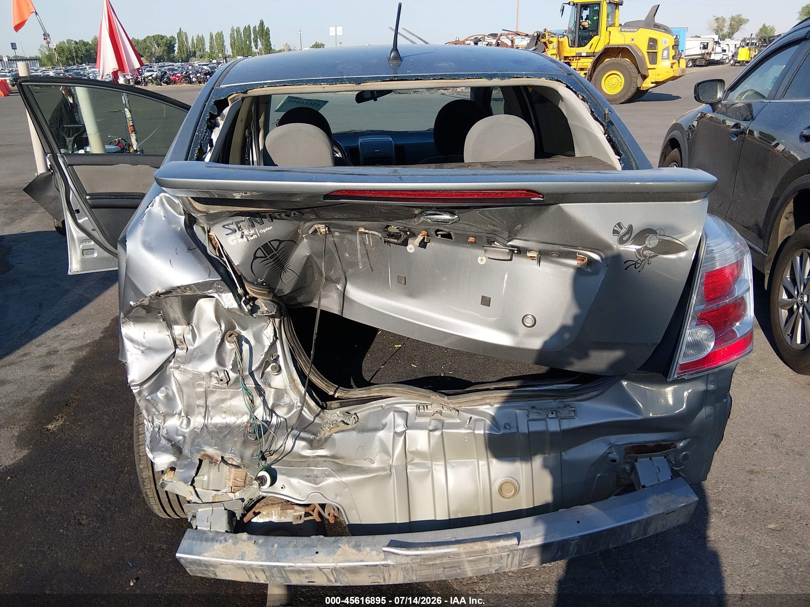 2011 Nissan Sentra 2.0 Silver vin: 3N1AB6AP0BL671481