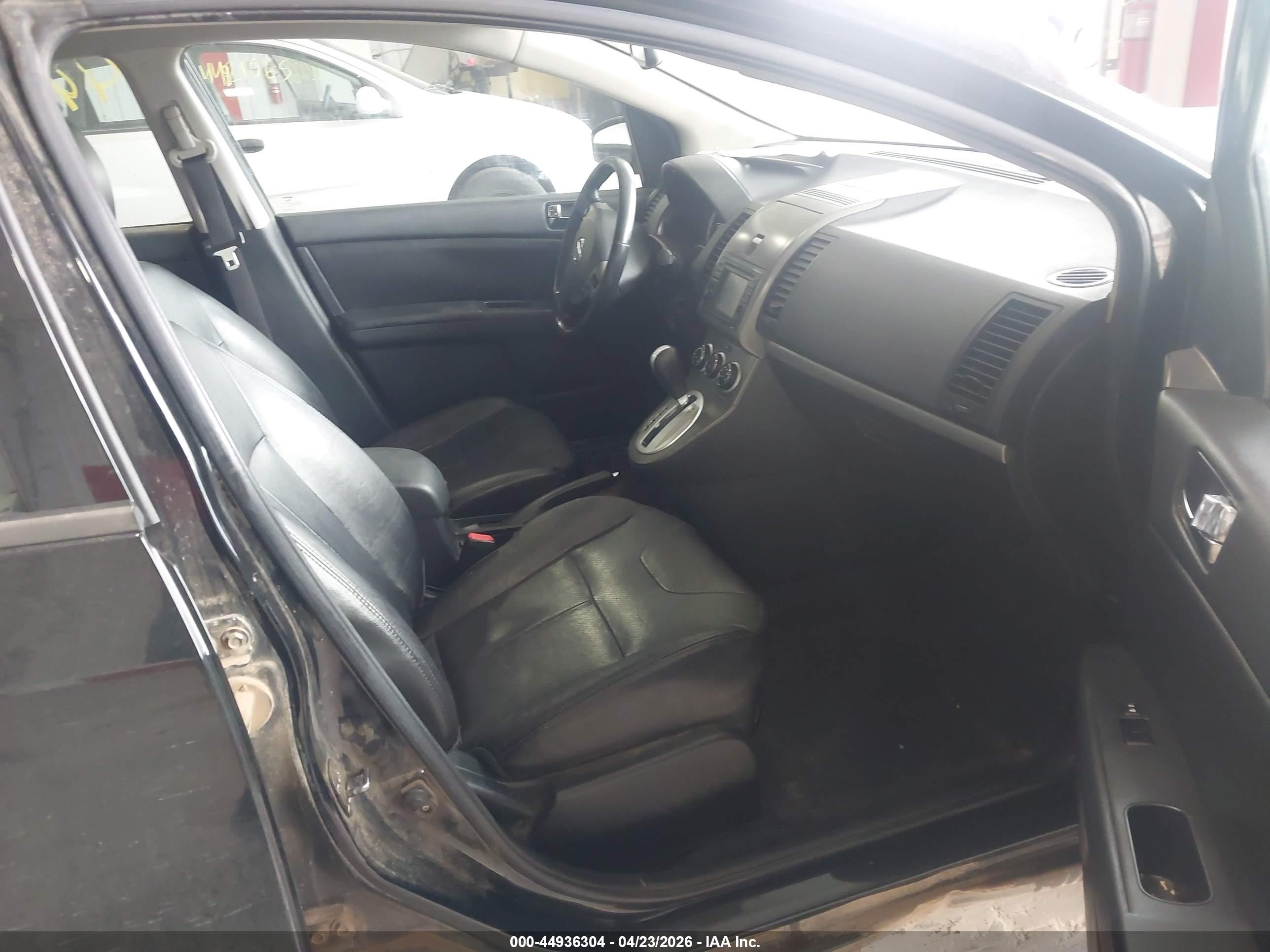 2011 Nissan Sentra 2.0sl Черный vin: 3N1AB6AP0BL698843