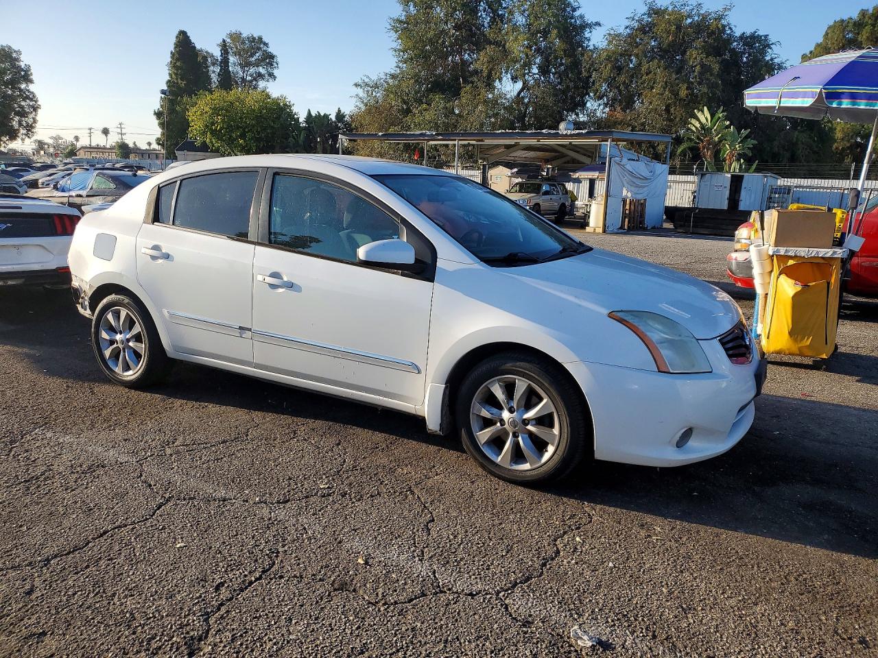 2011 Nissan Sentra White vin: 3N1AB6AP0BL719058