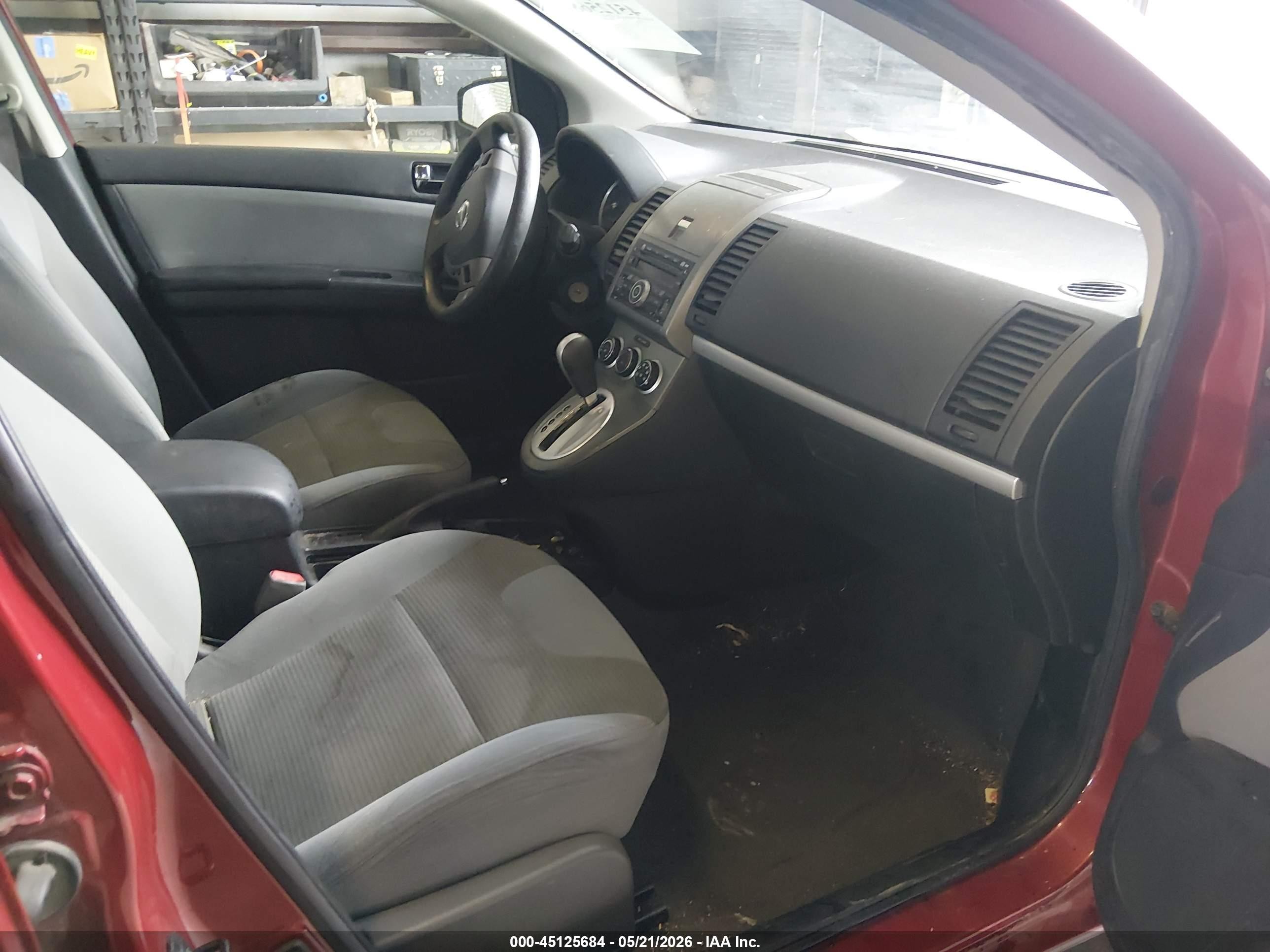 2011 Nissan Sentra 2.0s Red vin: 3N1AB6AP0BL719917
