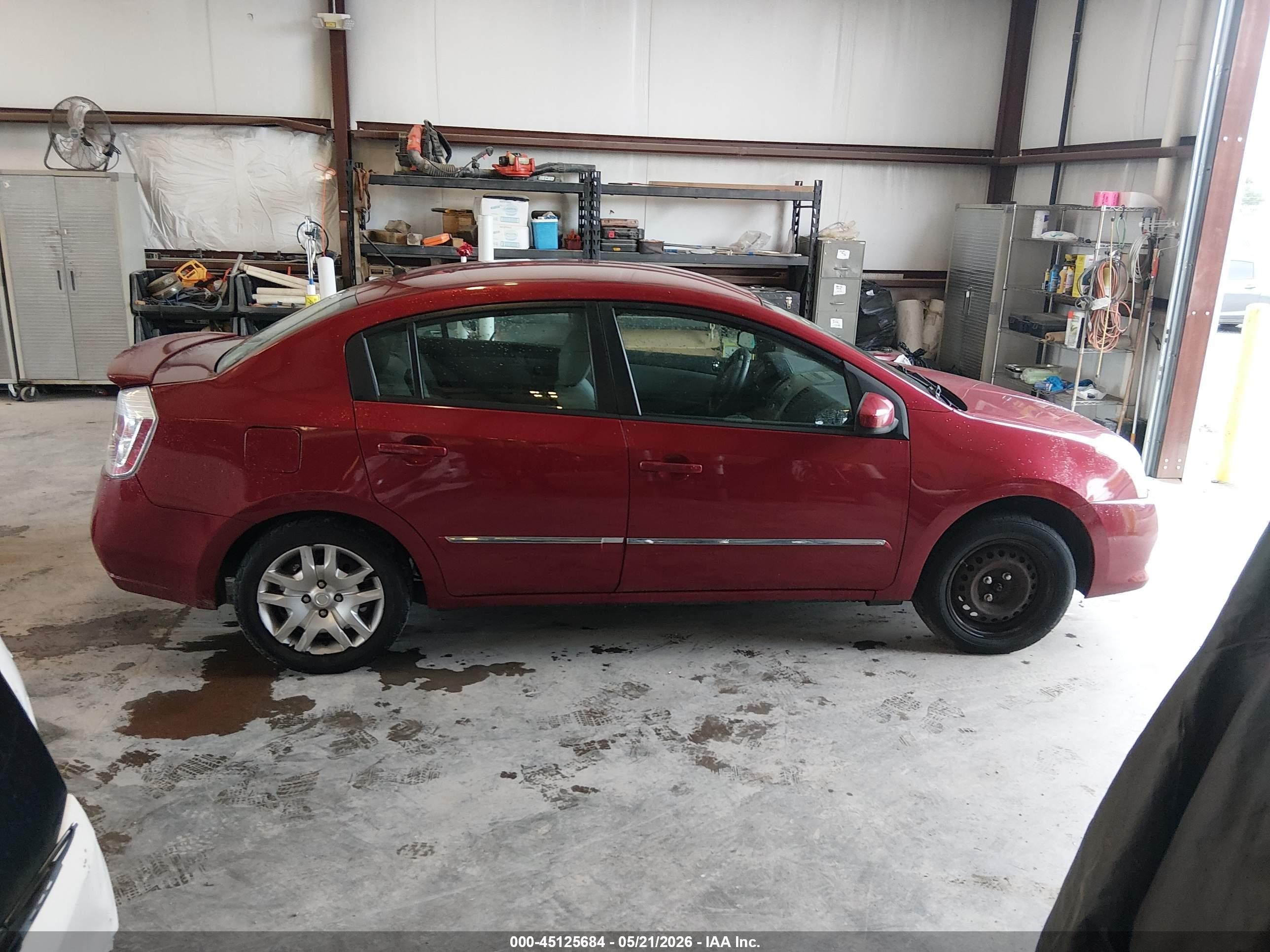 2011 Nissan Sentra 2.0s Red vin: 3N1AB6AP0BL719917