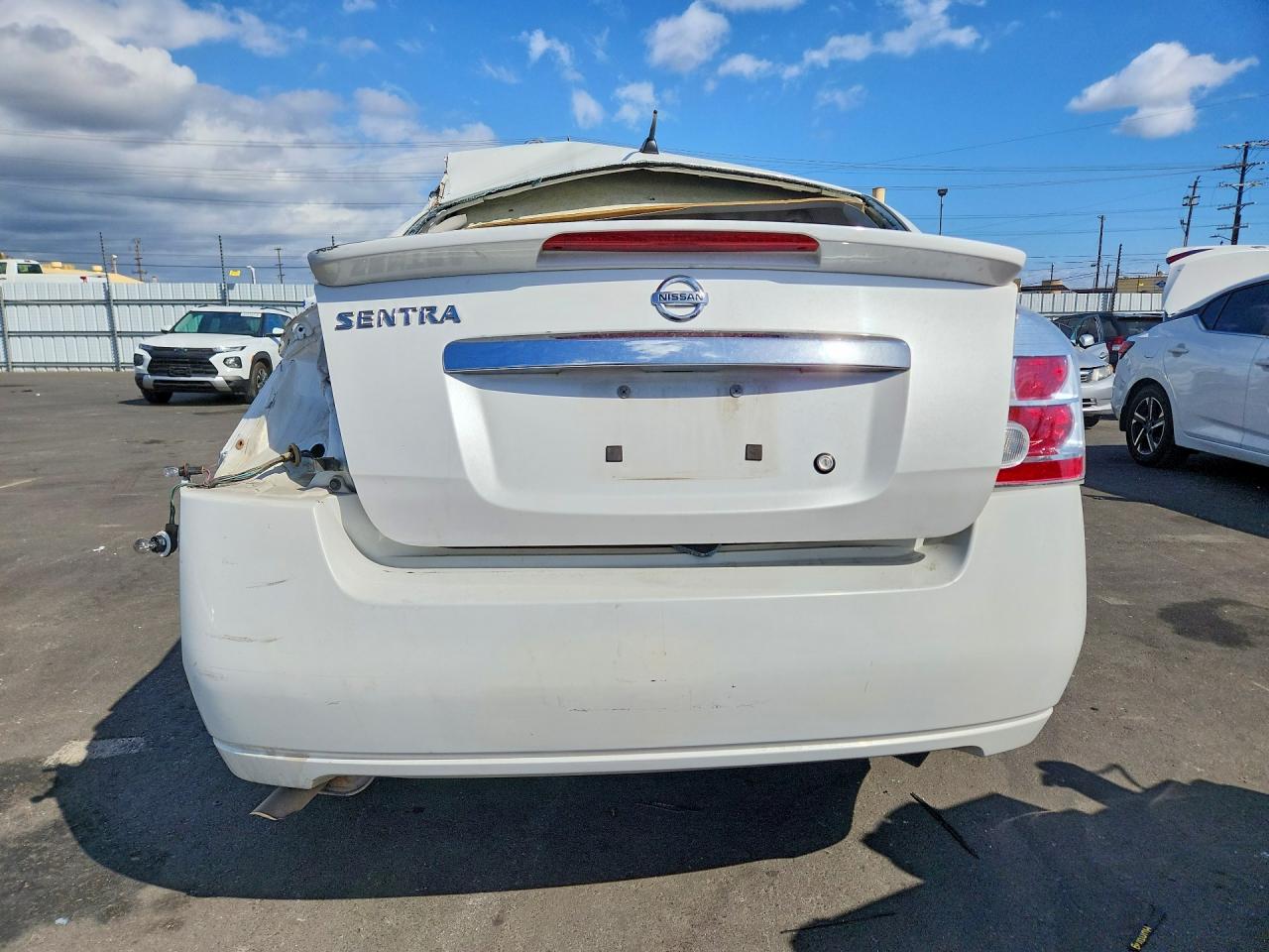 2011 Nissan Sentra 2.0 White vin: 3N1AB6AP0BL724809