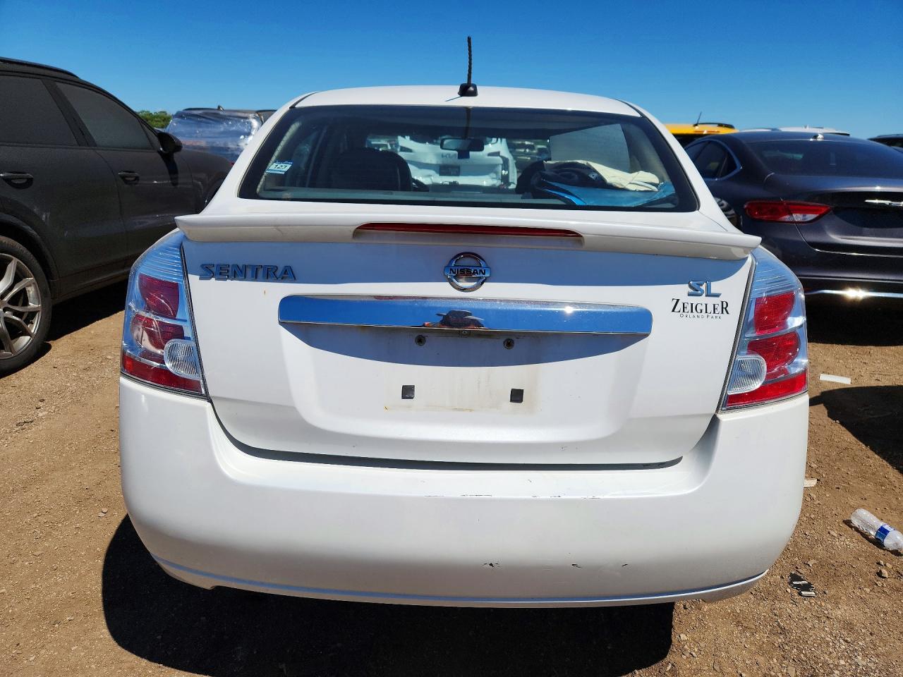 2012 Nissan Sentra 2.0 White vin: 3N1AB6AP0CL641396
