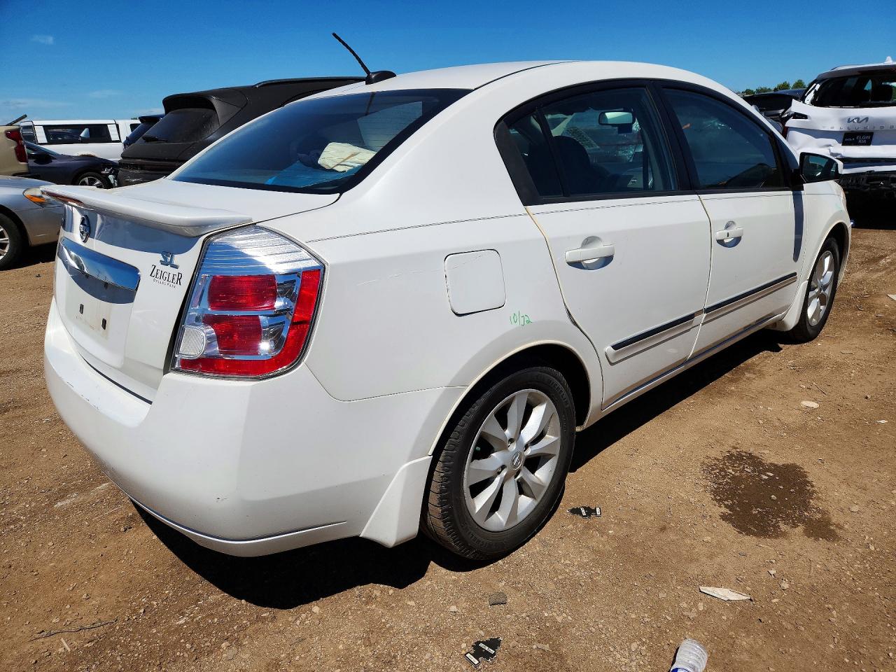 2012 Nissan Sentra 2.0 White vin: 3N1AB6AP0CL641396