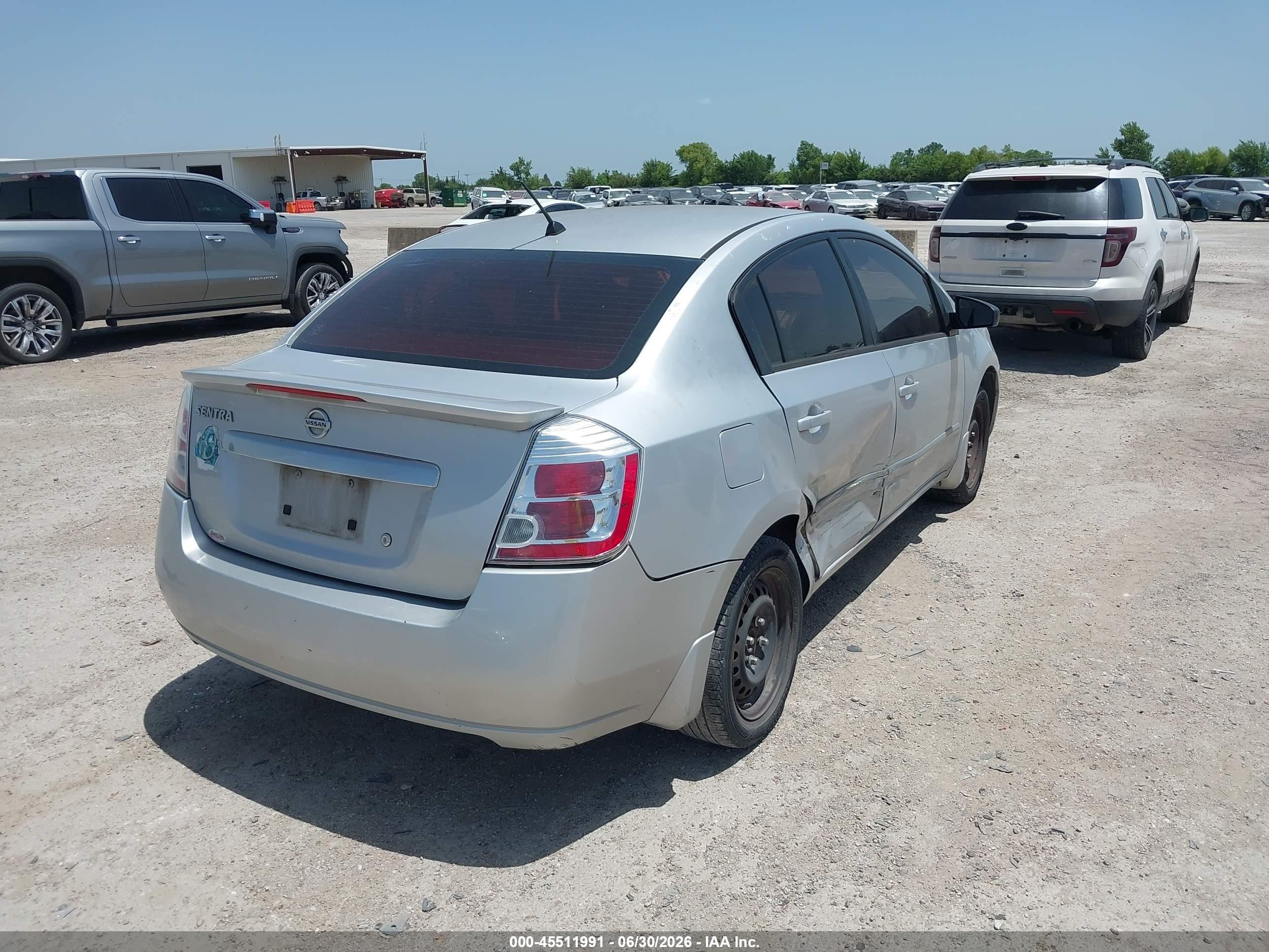 2012 Nissan Sentra 2.0 S Серебряный vin: 3N1AB6AP0CL692025
