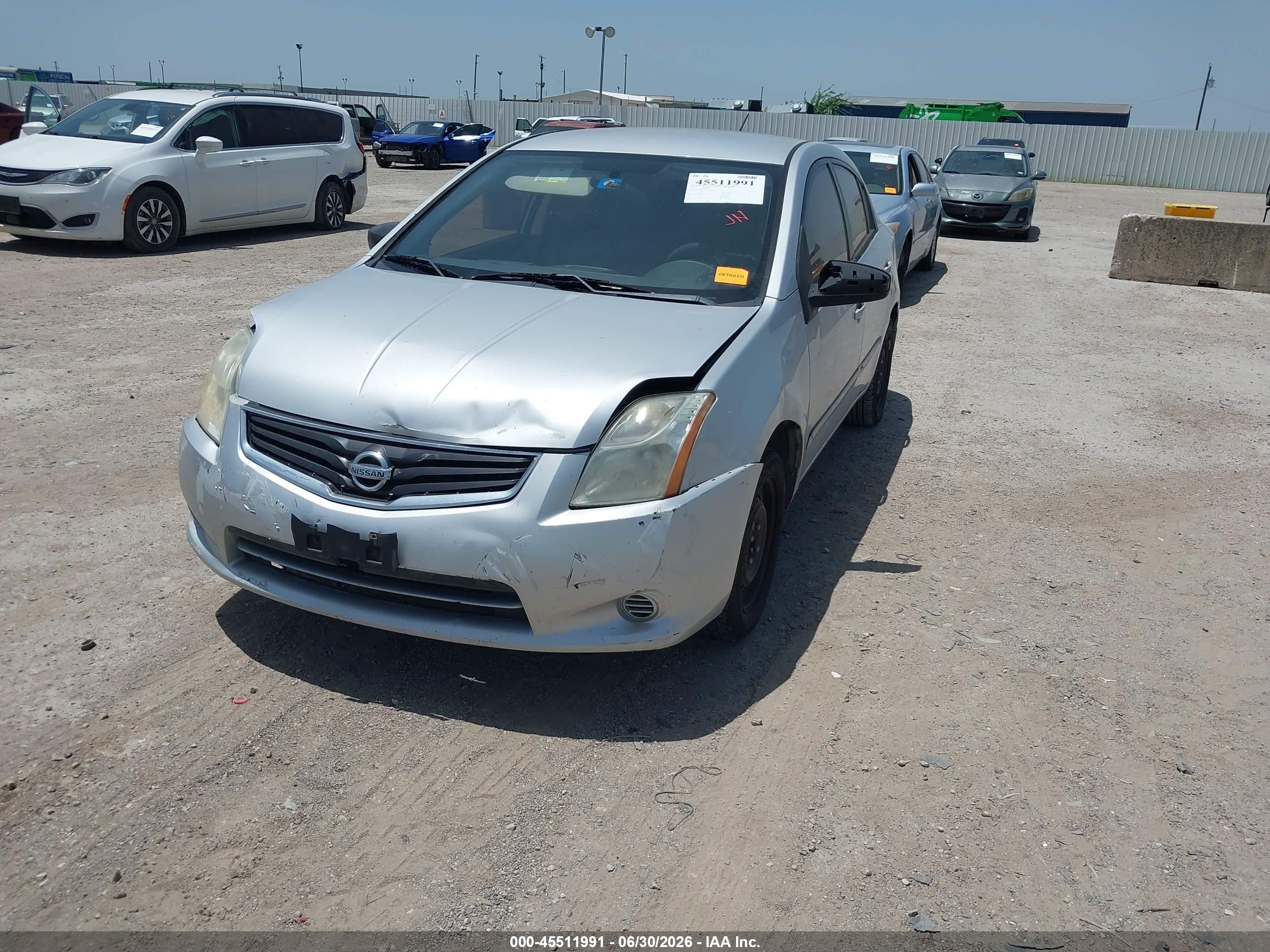 2012 Nissan Sentra 2.0 S Серебряный vin: 3N1AB6AP0CL692025