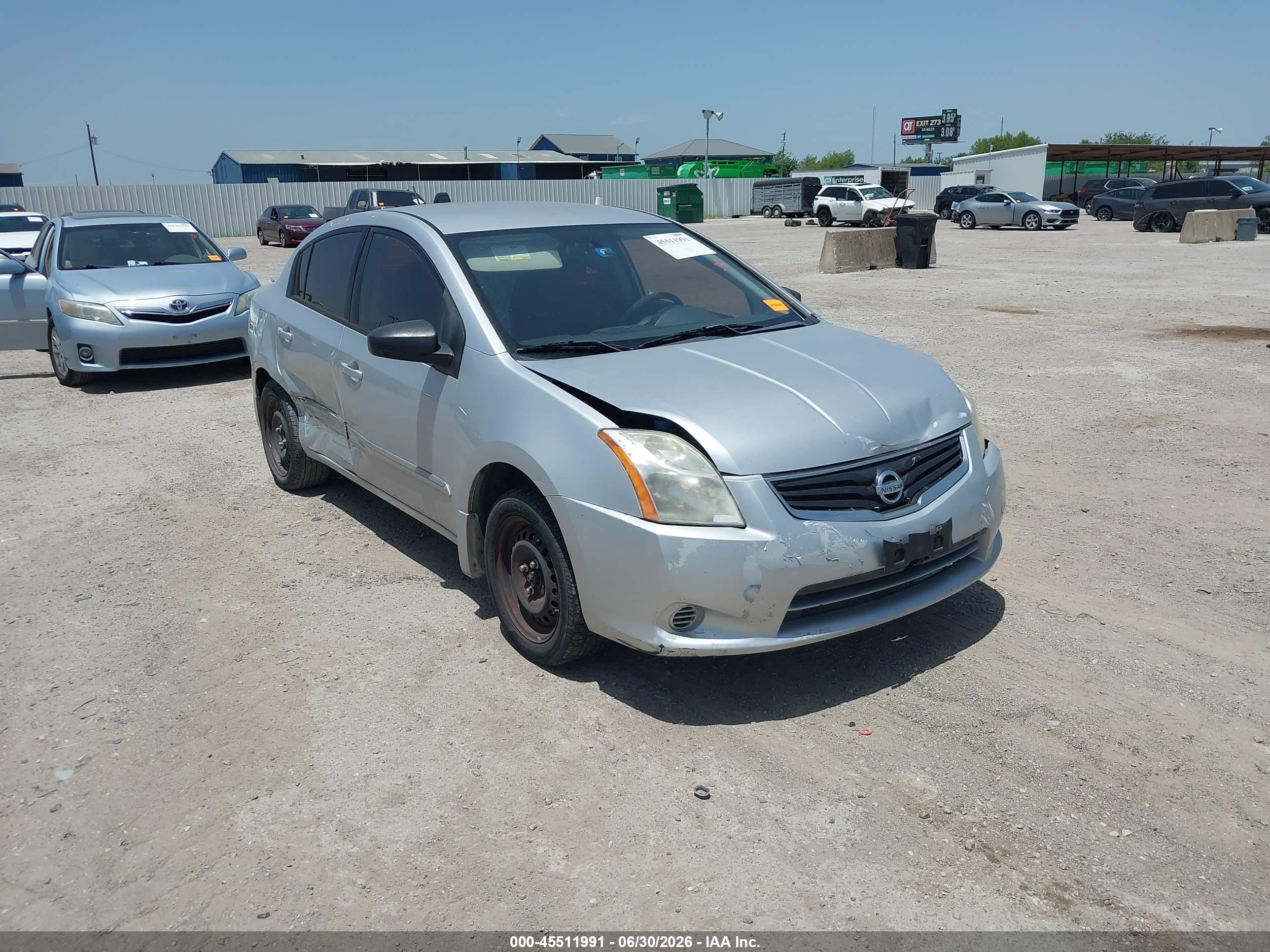 2012 Nissan Sentra 2.0 S Серебряный vin: 3N1AB6AP0CL692025