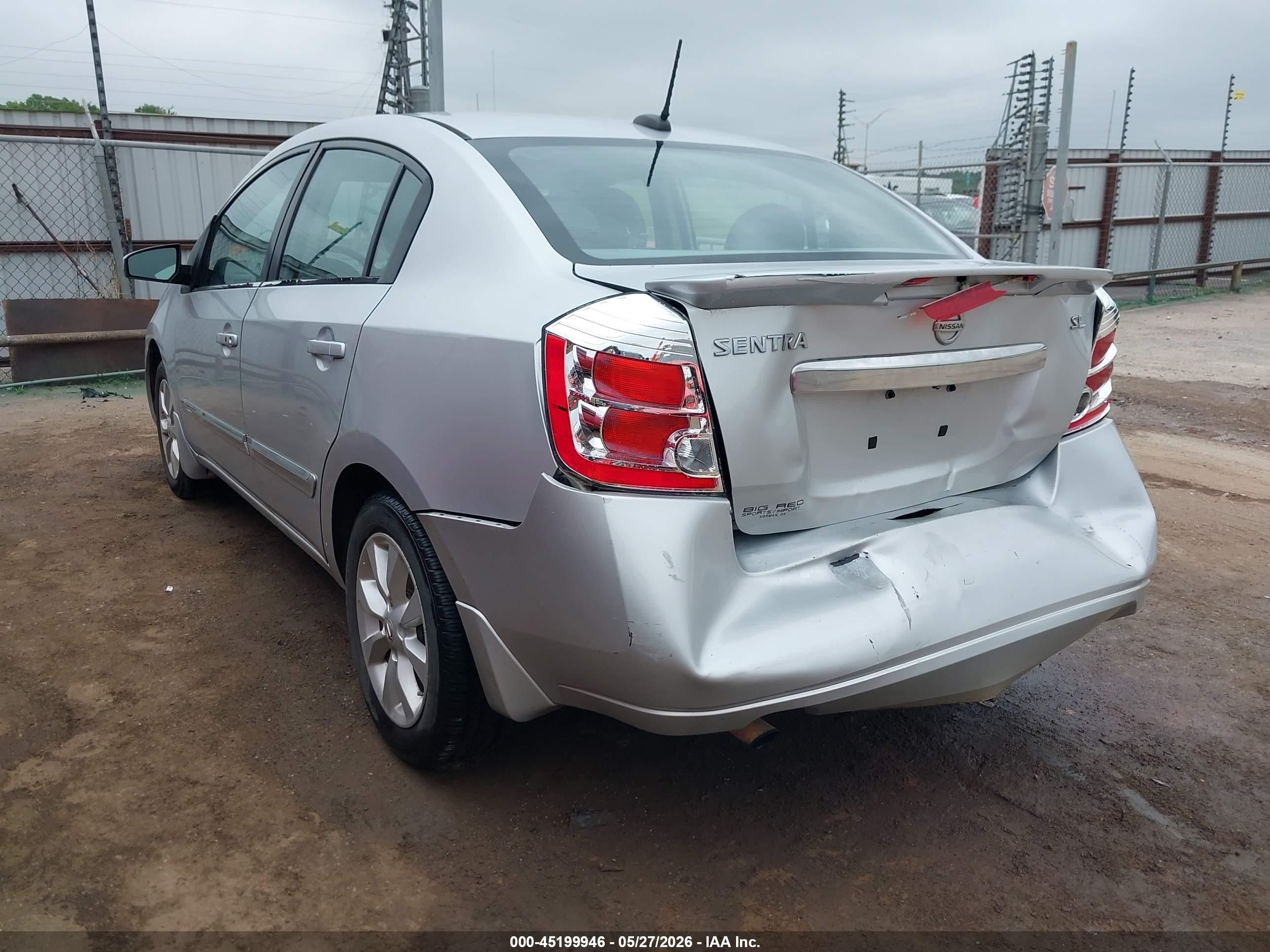 2012 Nissan Sentra 2.0 Sl Серебряный vin: 3N1AB6AP0CL702374