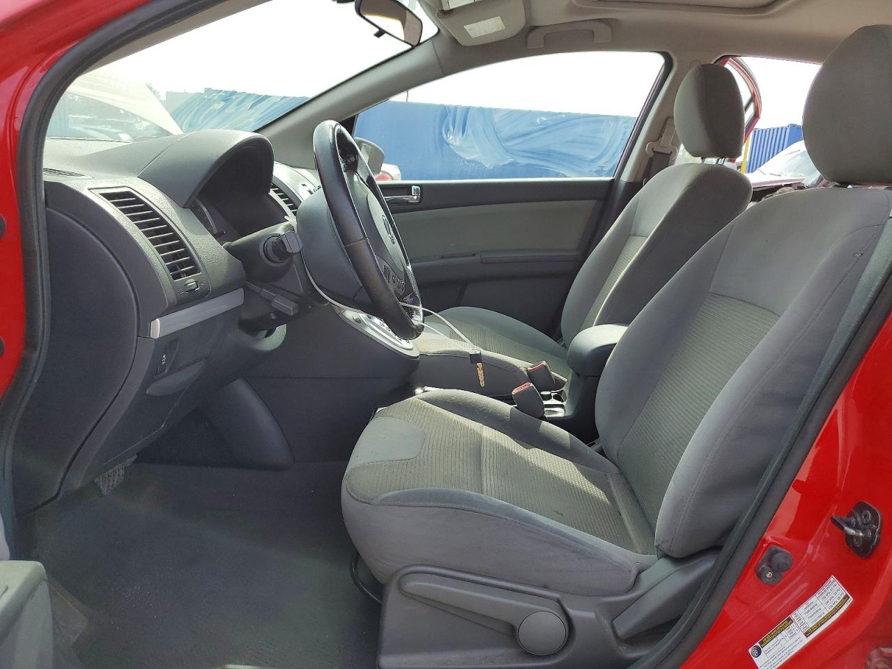 2012 Nissan Sentra 2.0 Red vin: 3N1AB6AP0CL711527