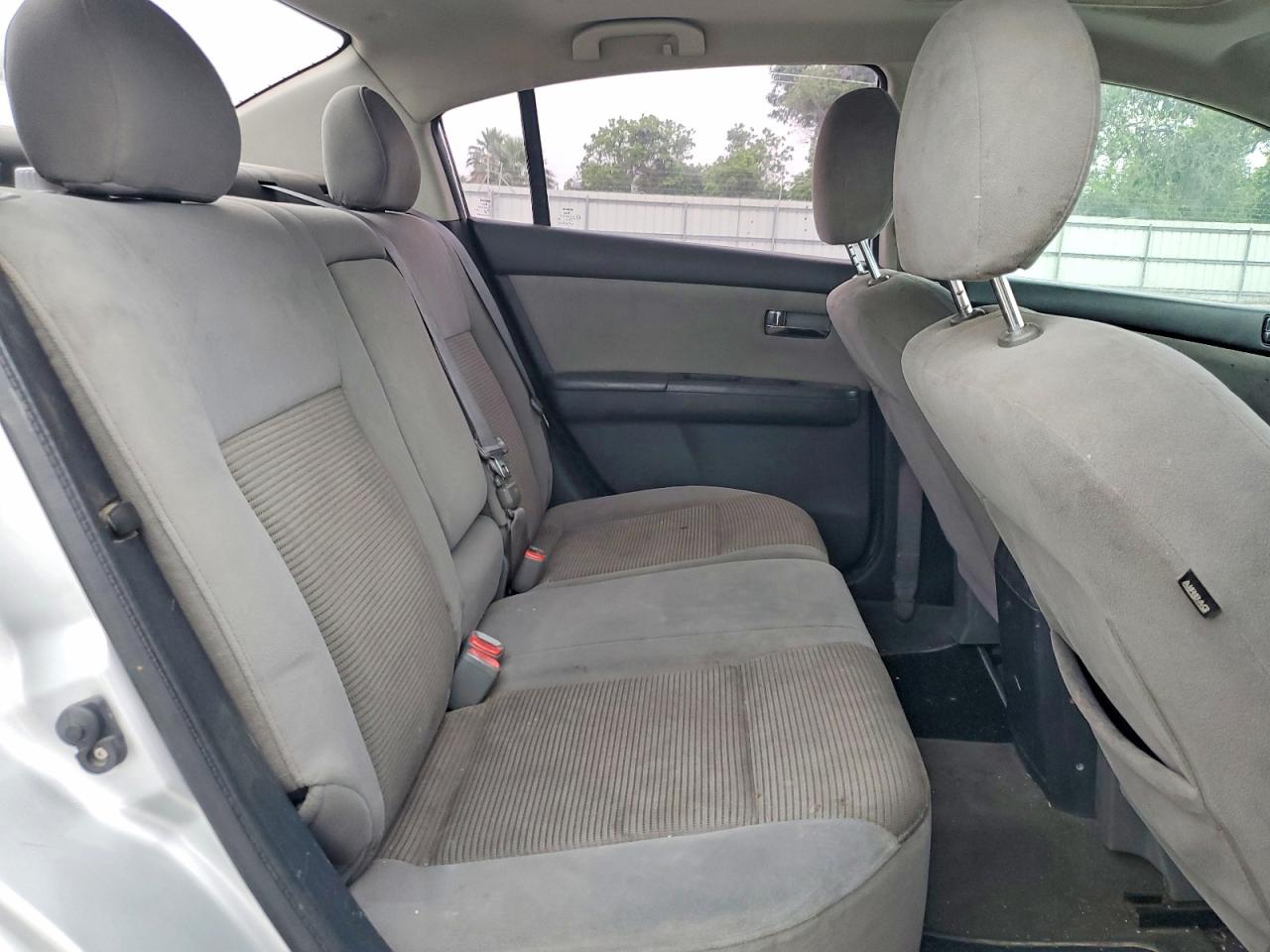 2012 Nissan Sentra 2.0 Silver vin: 3N1AB6AP0CL723368