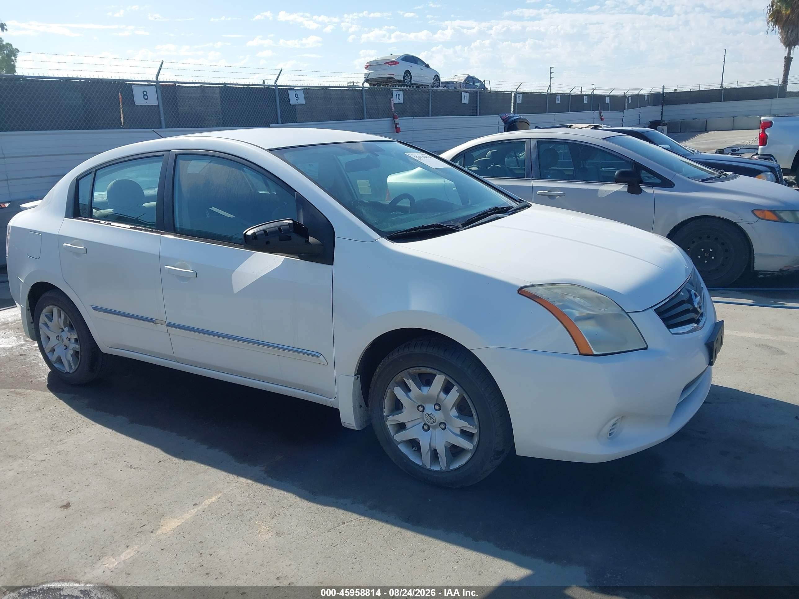 2012 Nissan Sentra 2.0 S White vin: 3N1AB6AP0CL740204