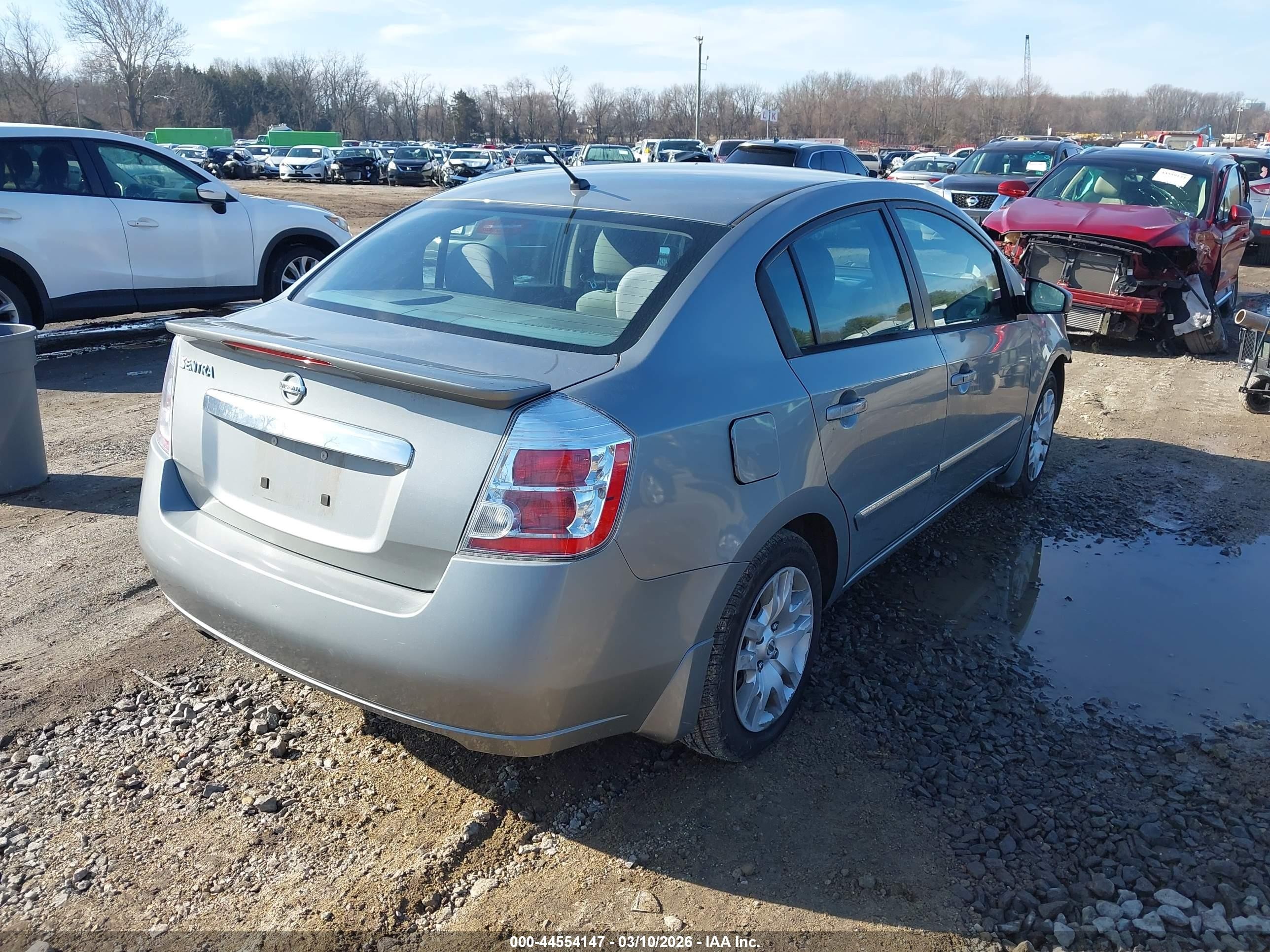 2012 Nissan Sentra 2.0 S Серебряный vin: 3N1AB6AP0CL761604