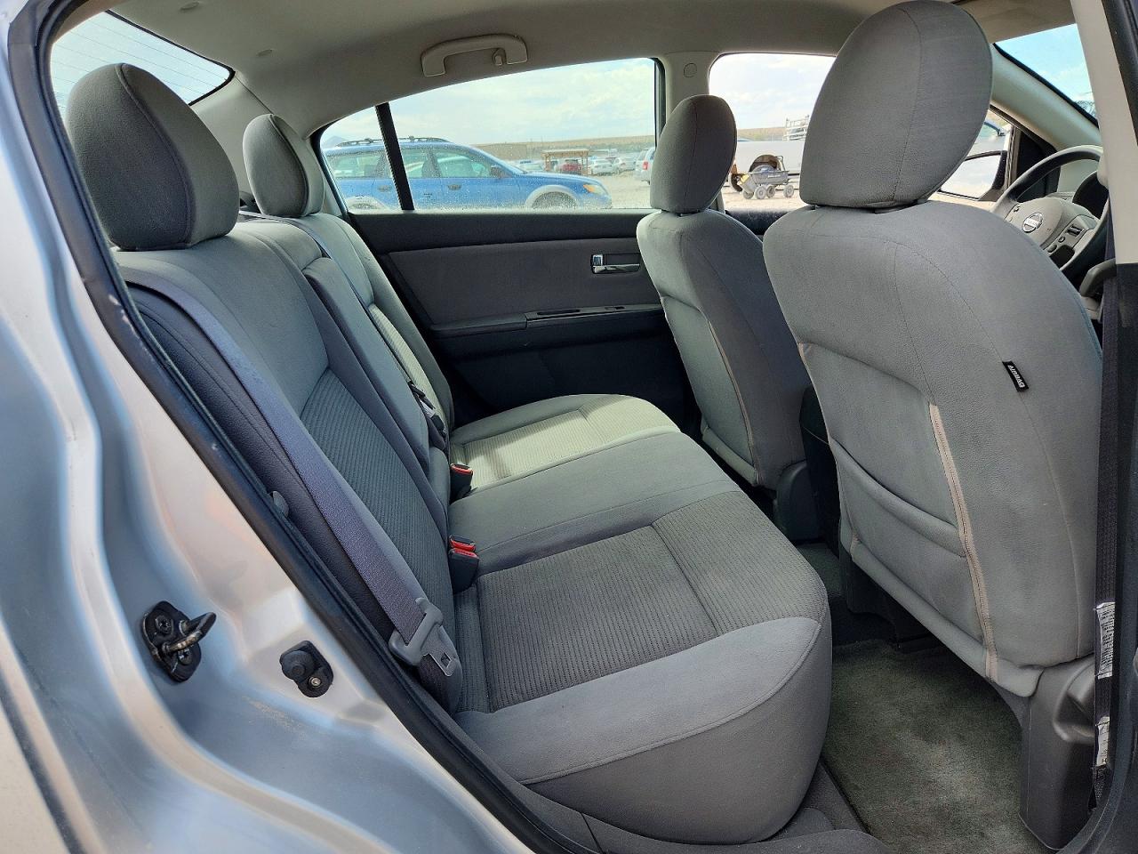 2012 Nissan Sentra 2.0 Silver vin: 3N1AB6AP0CL784025