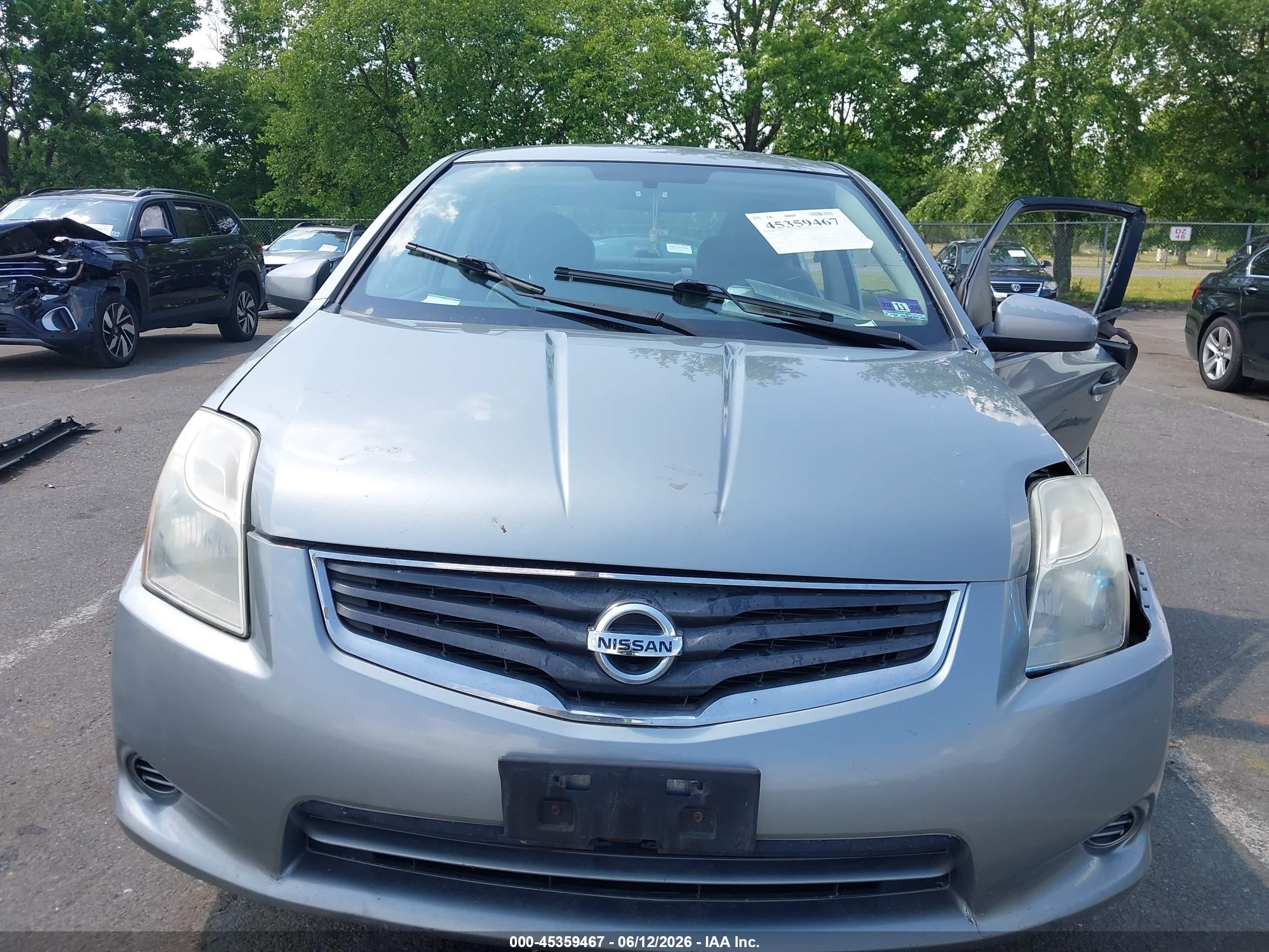 2010 Nissan Sentra 2.0s Silver vin: 3N1AB6AP1AL646491