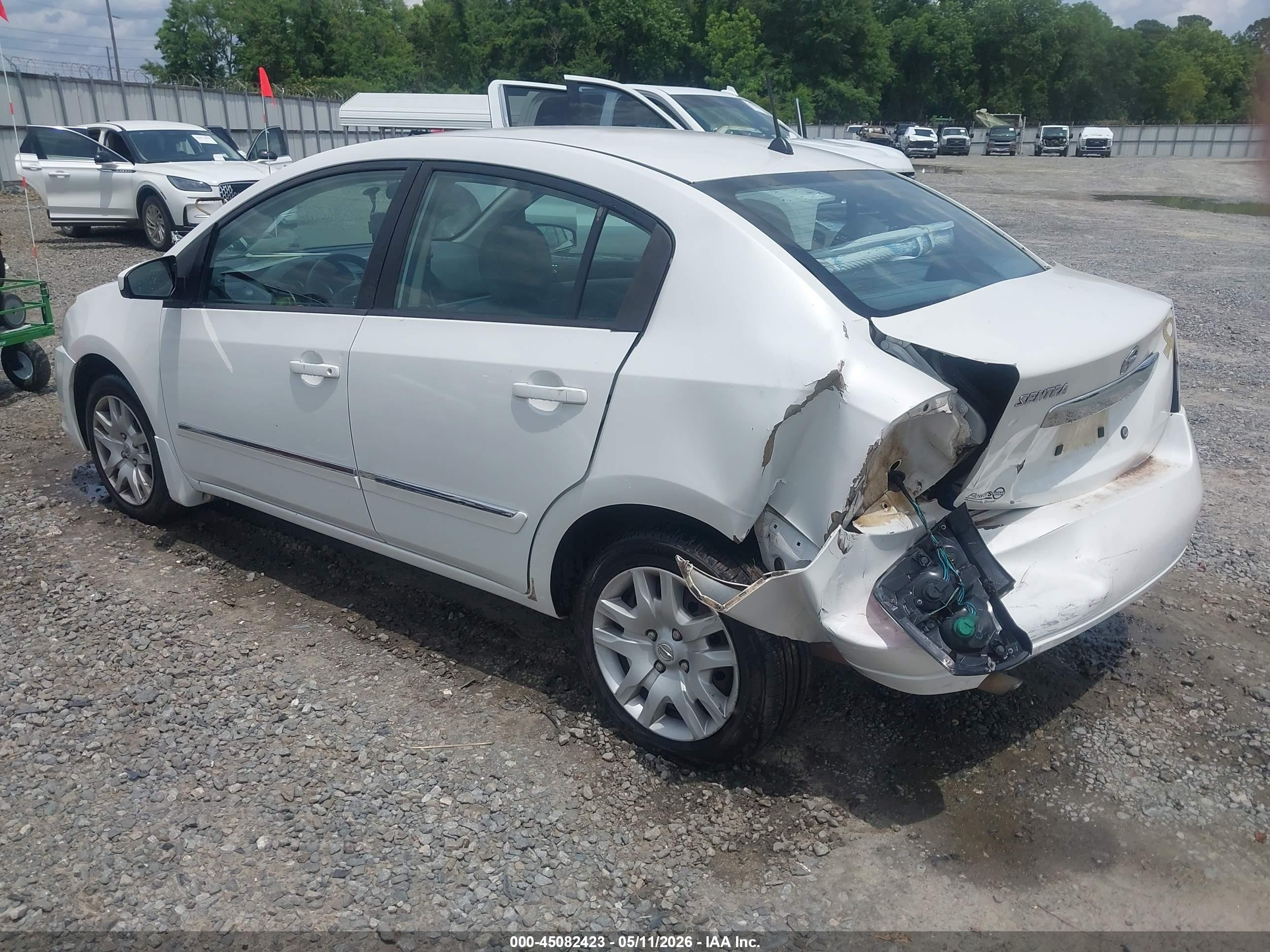 2010 Nissan Sentra 2.0s Белый vin: 3N1AB6AP1AL673707