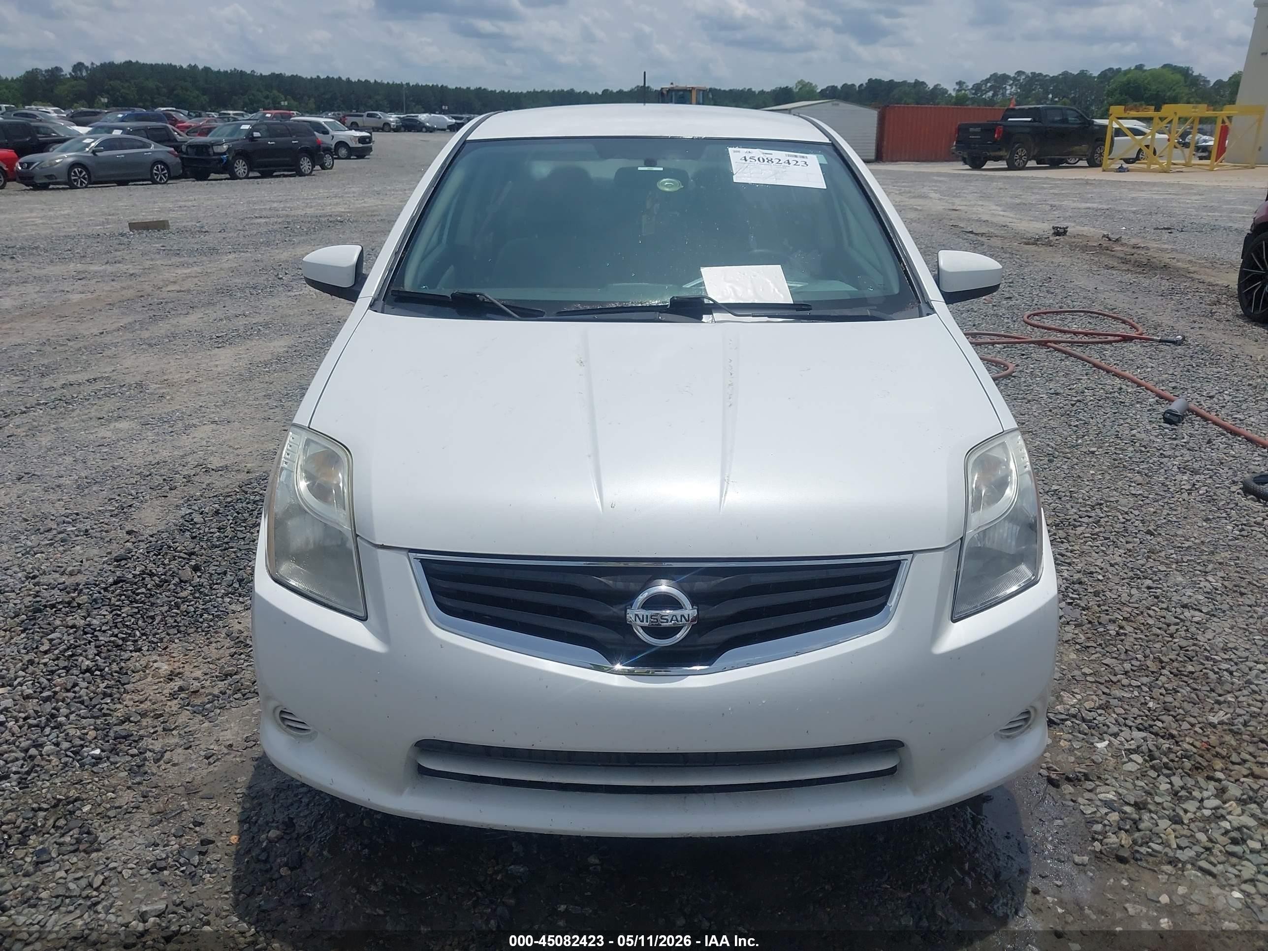 2010 Nissan Sentra 2.0s Белый vin: 3N1AB6AP1AL673707