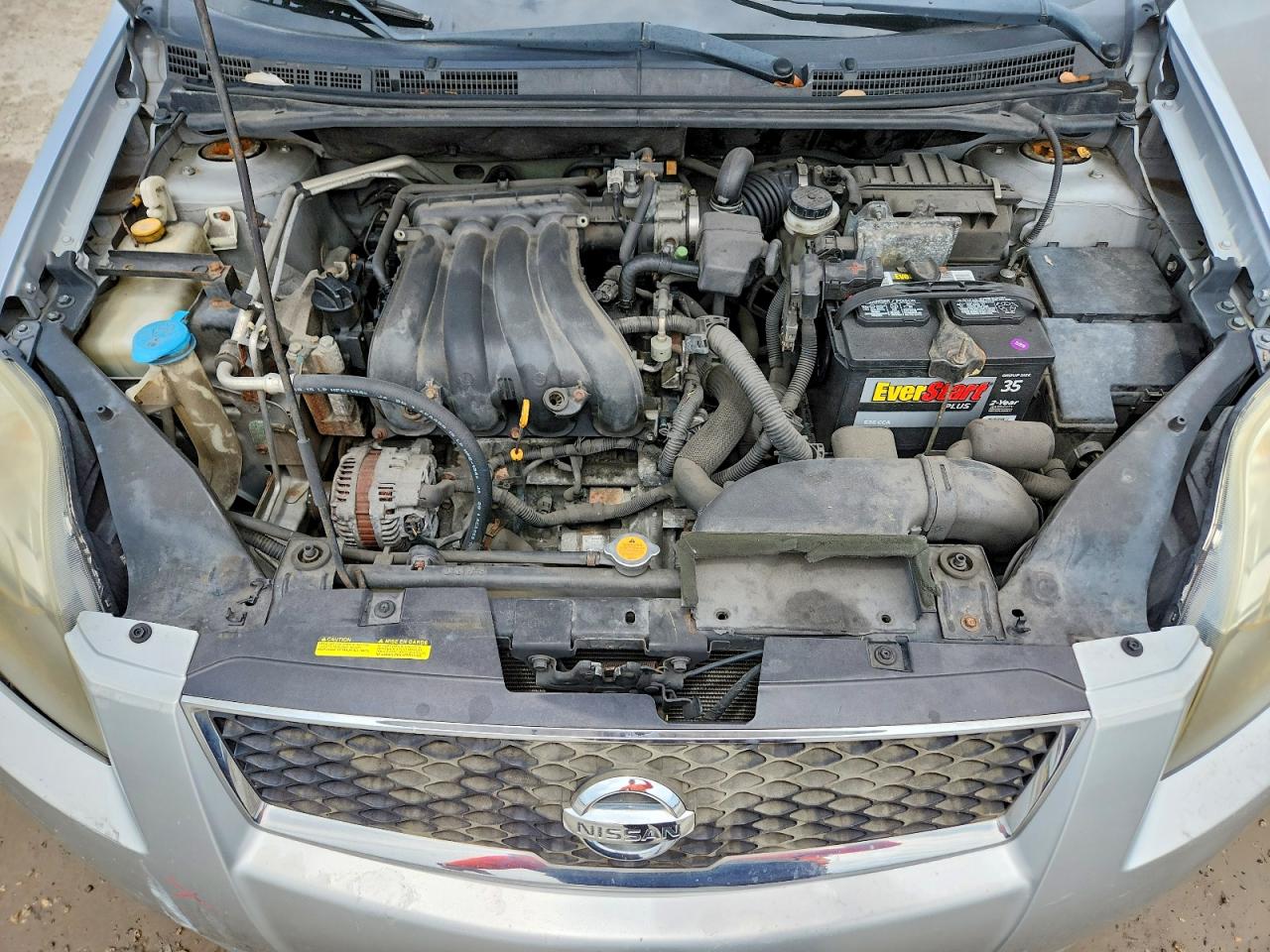 2010 Nissan Sentra 2.0 Silver vin: 3N1AB6AP1AL674467