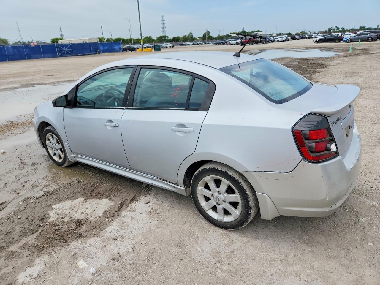 2010 Nissan Sentra 2.0 Silver vin: 3N1AB6AP1AL674467