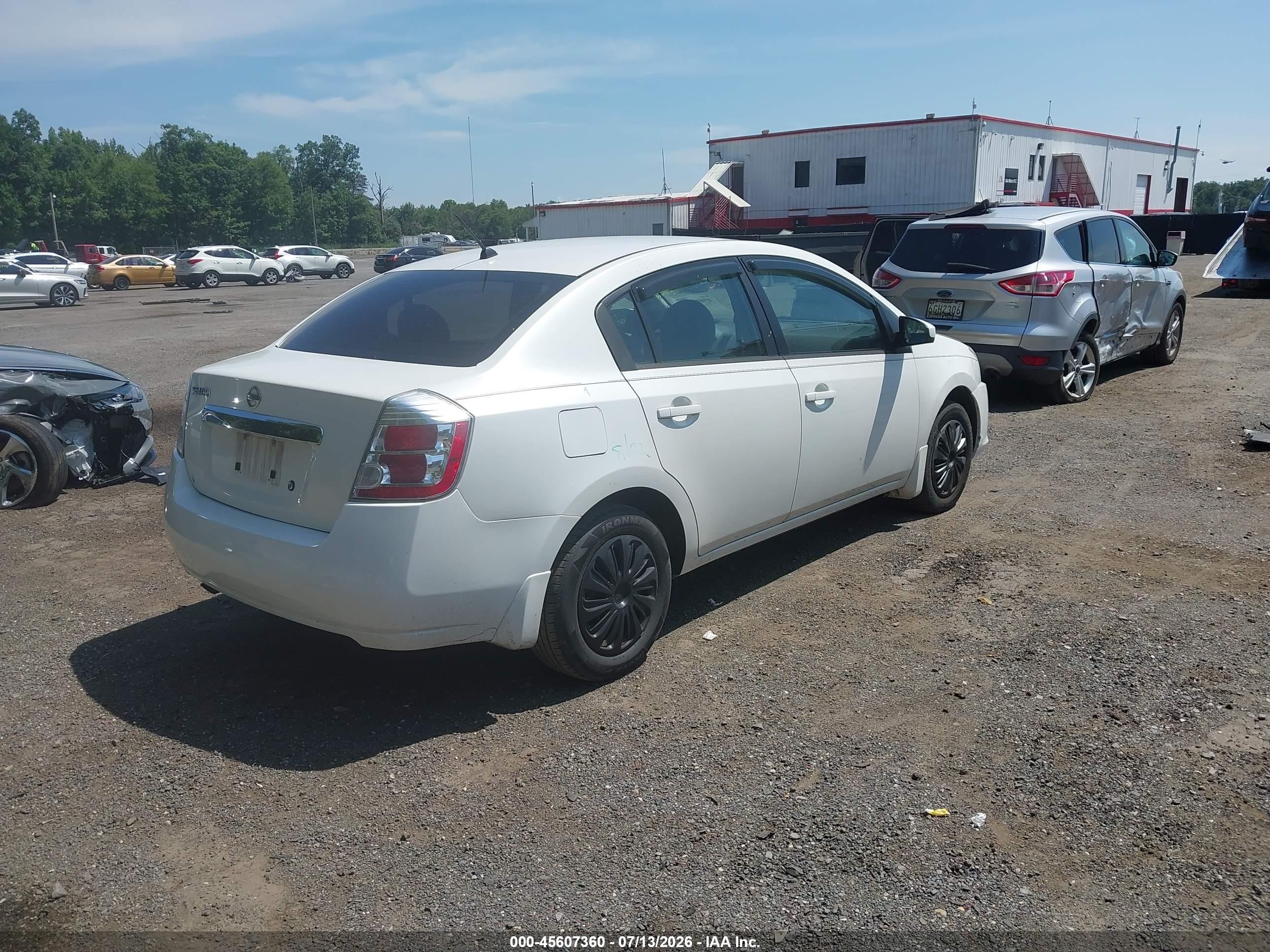 2010 Nissan Sentra 2.0 White vin: 3N1AB6AP1AL681726