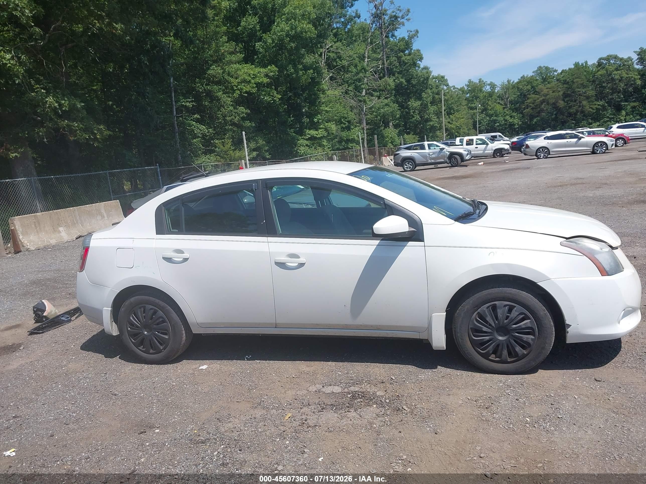 2010 Nissan Sentra 2.0 White vin: 3N1AB6AP1AL681726