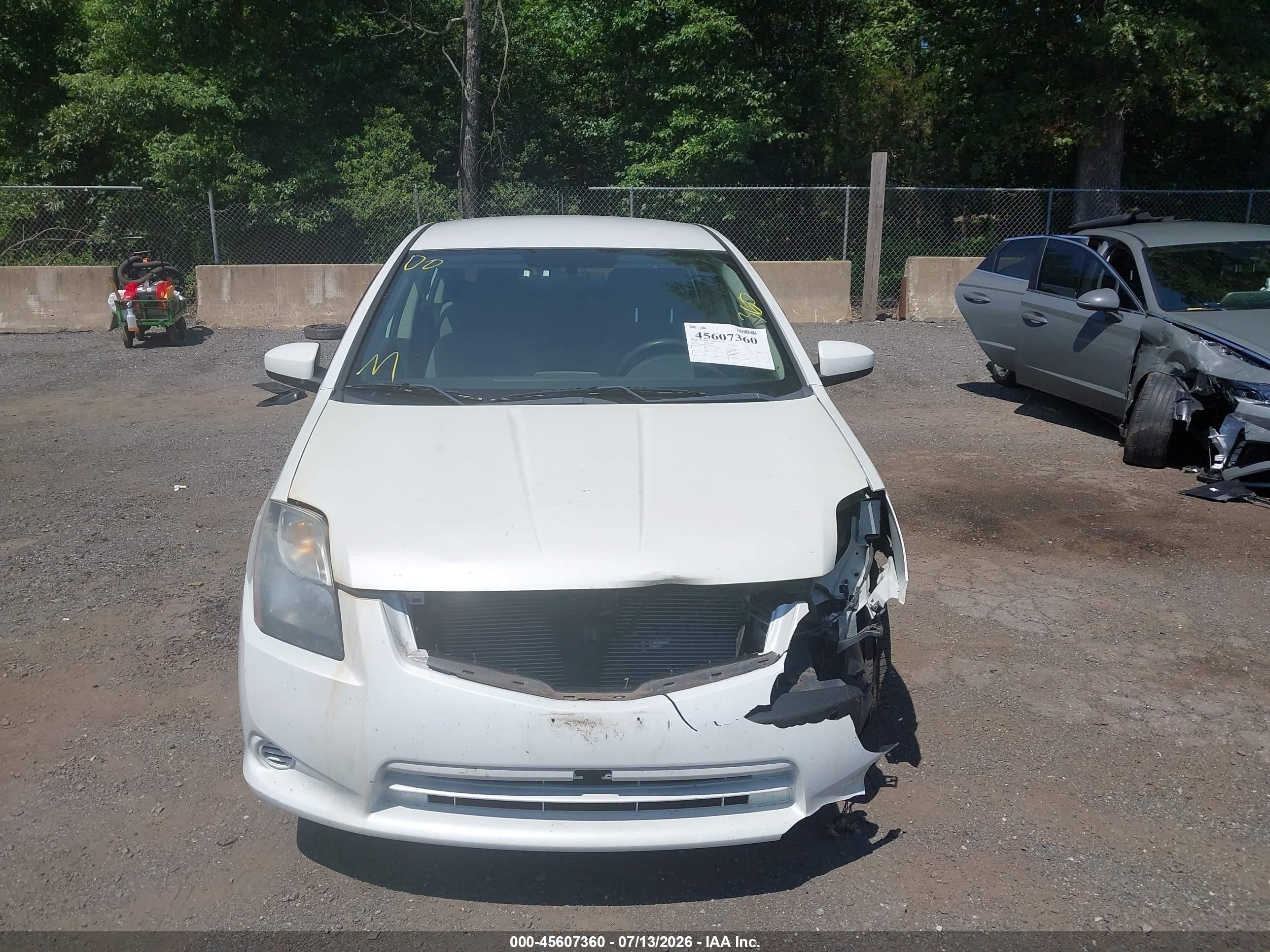2010 Nissan Sentra 2.0 White vin: 3N1AB6AP1AL681726